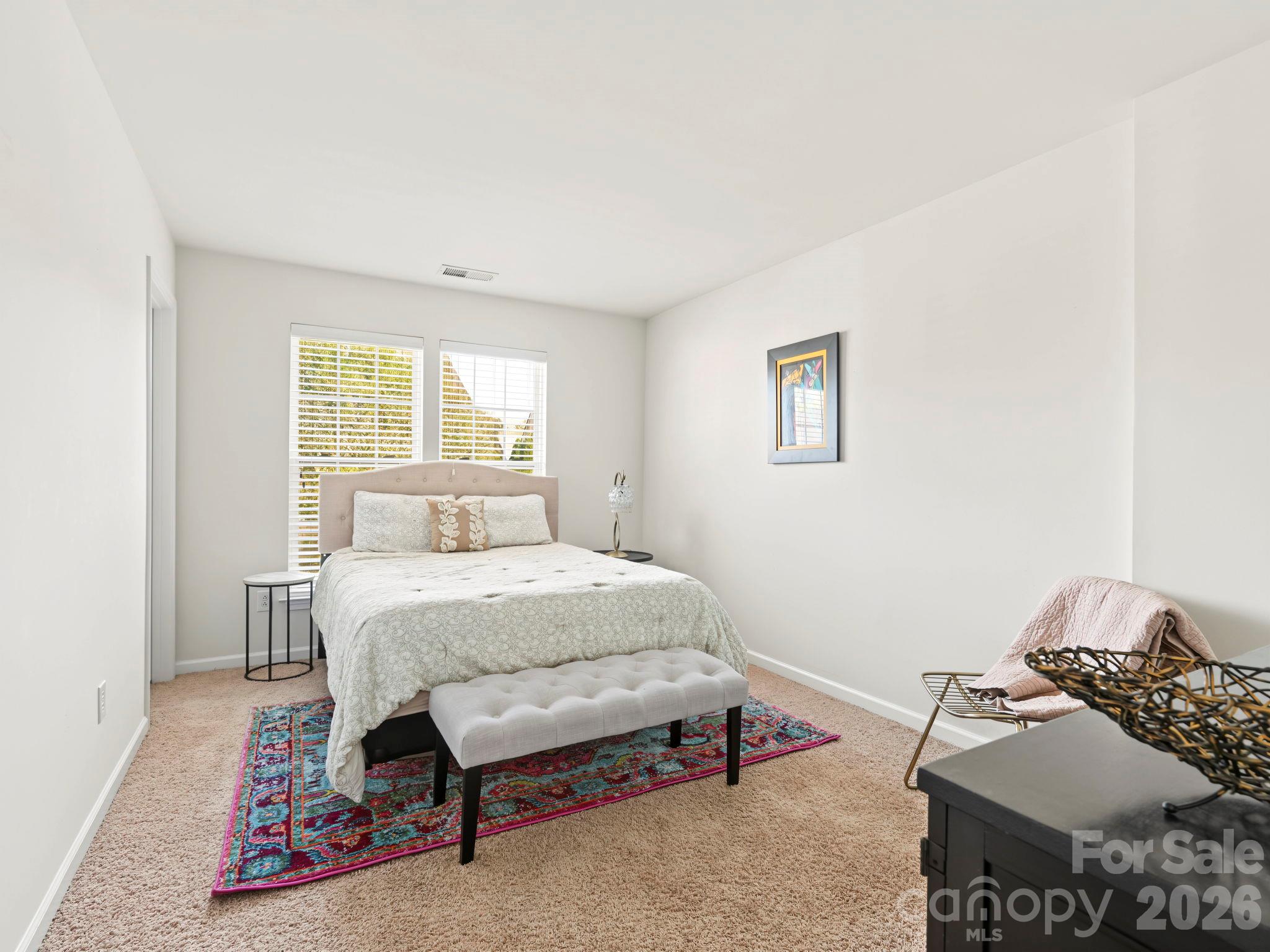 5904 Union Pacific Avenue Property Photo 27