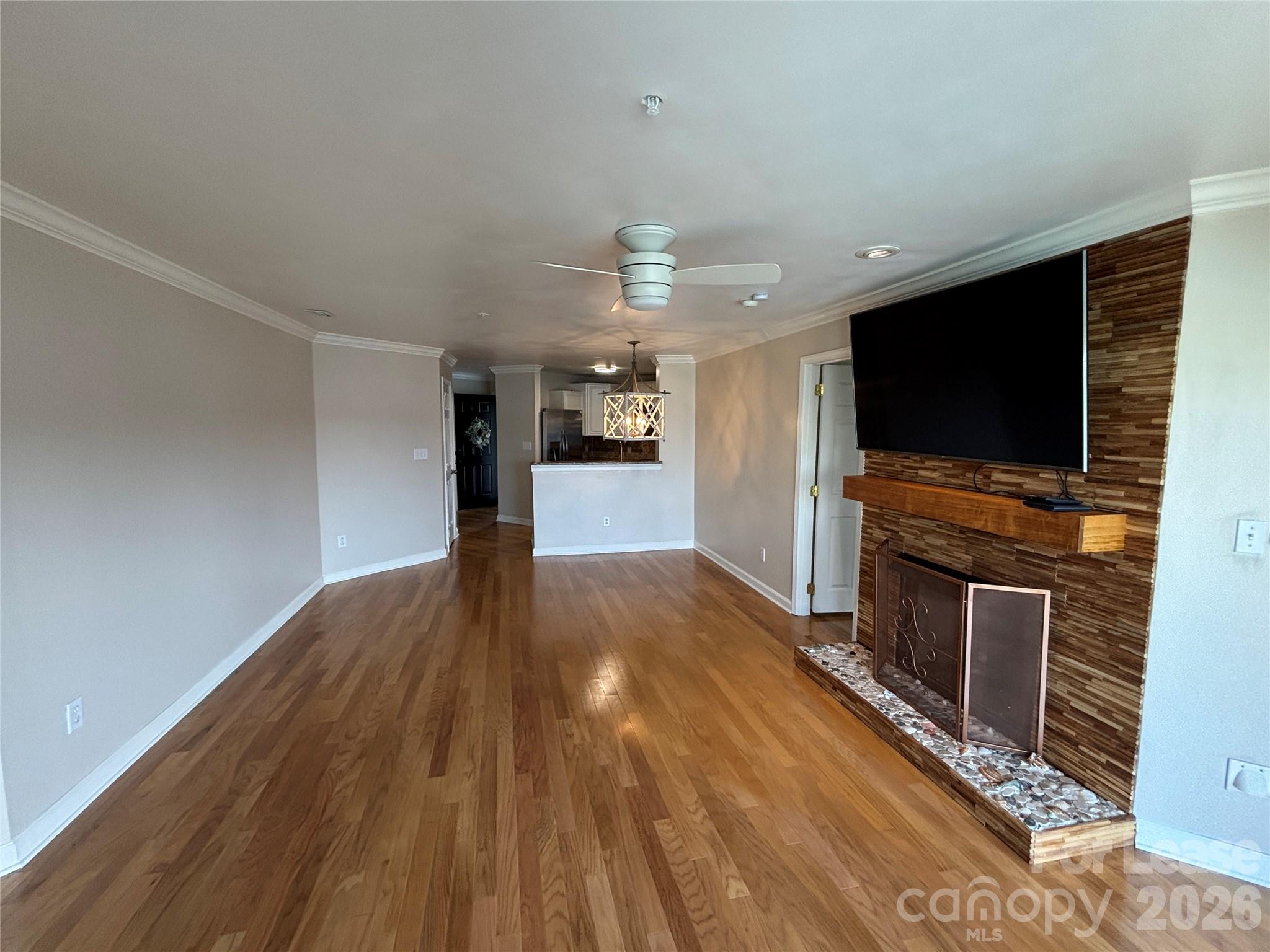 1332 Torrence Circle Property Photo 14