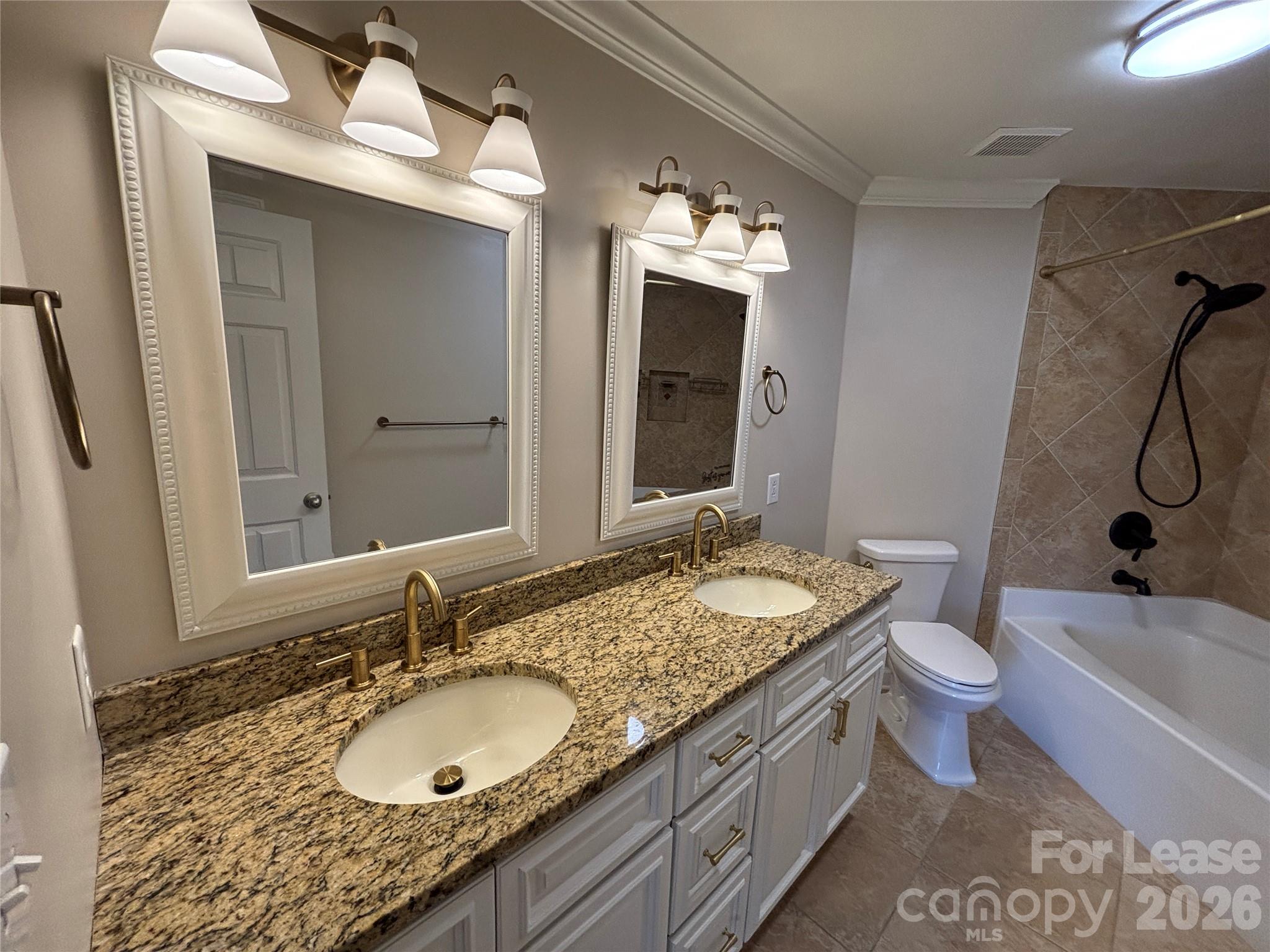 1332 Torrence Circle Property Photo 18