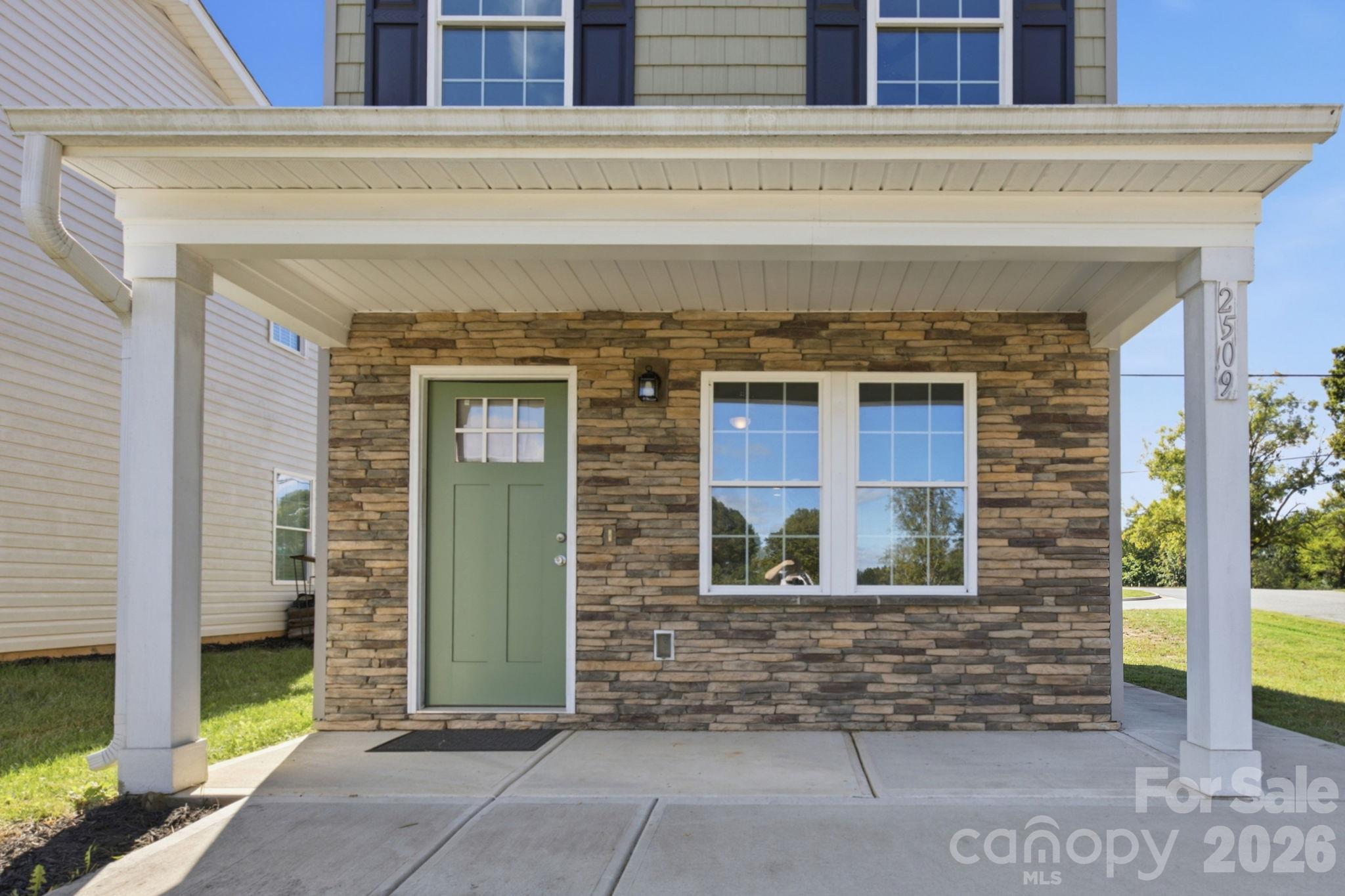 2509 Snow Creek Road Property Photo 2