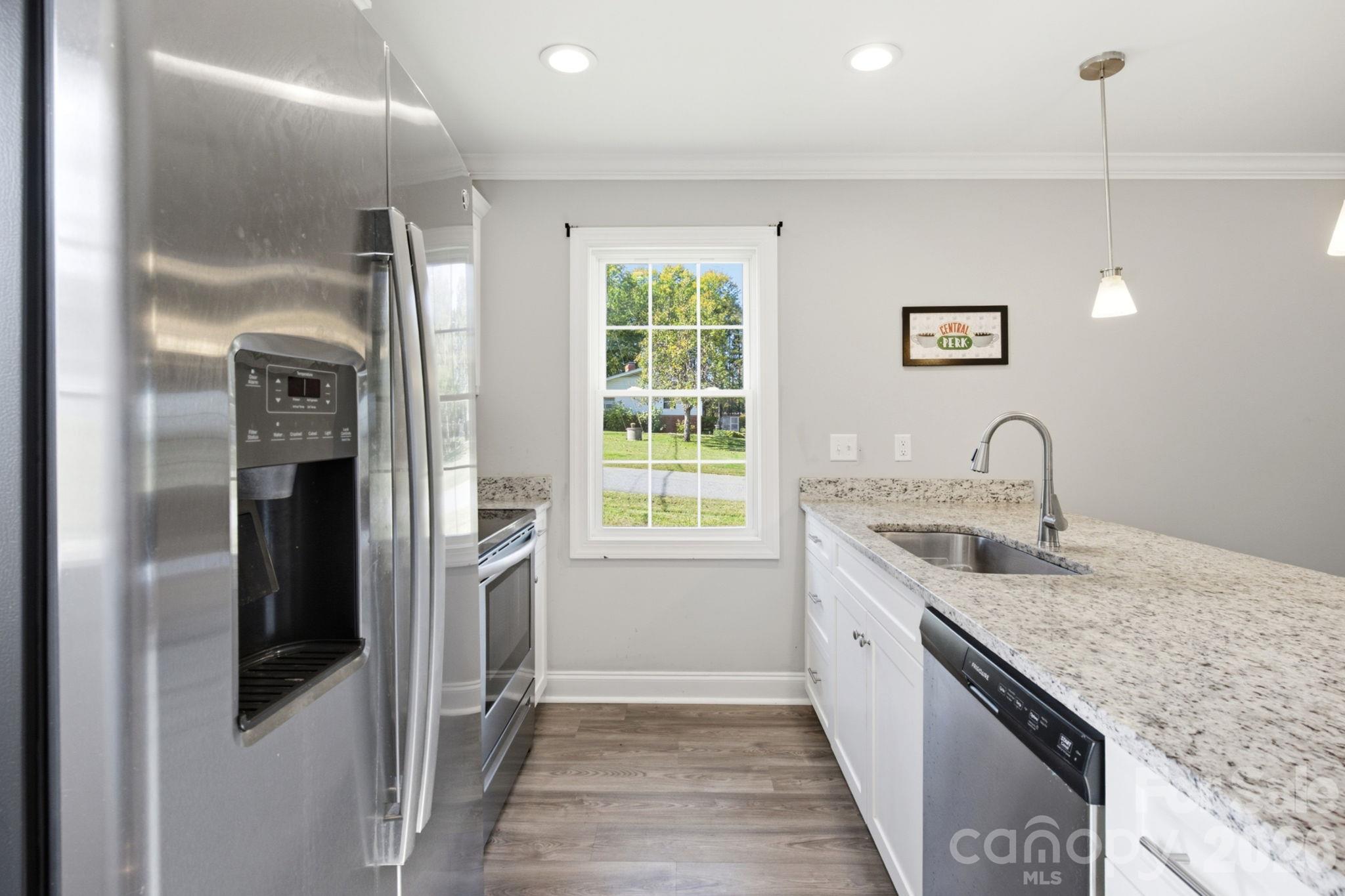 2509 Snow Creek Road Property Photo 7