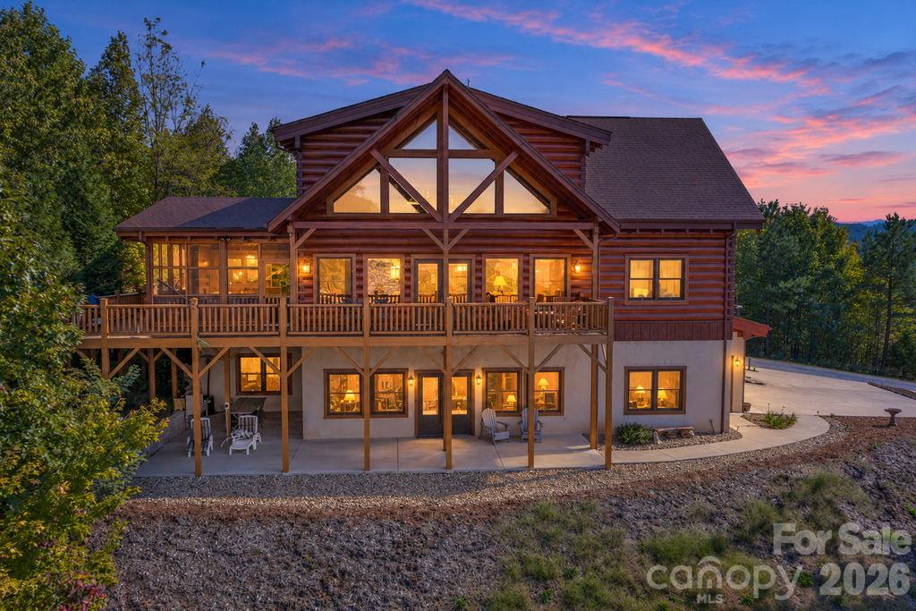 334 Scenic Vista Drive Property Photo 2