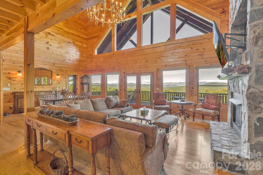 334 Scenic Vista Drive Property Photo 4