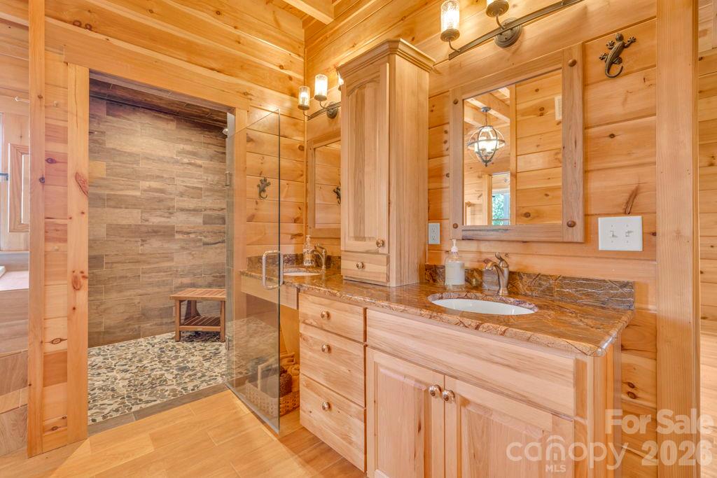 334 Scenic Vista Drive Property Photo 16