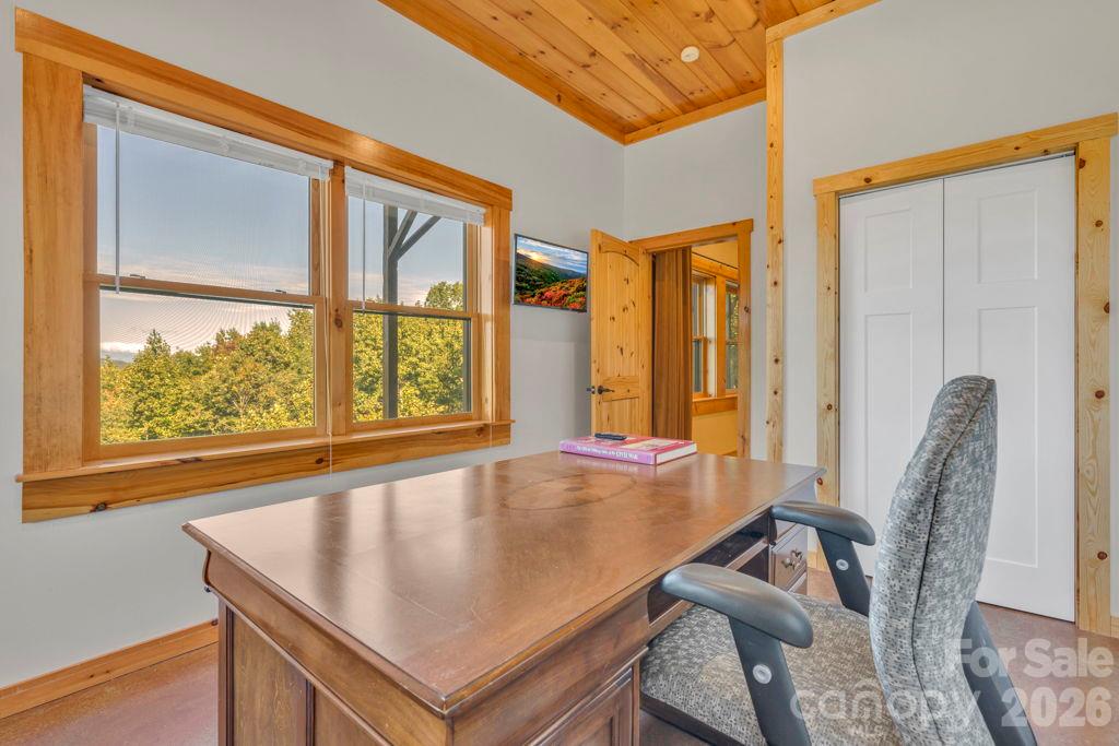334 Scenic Vista Drive Property Photo 28