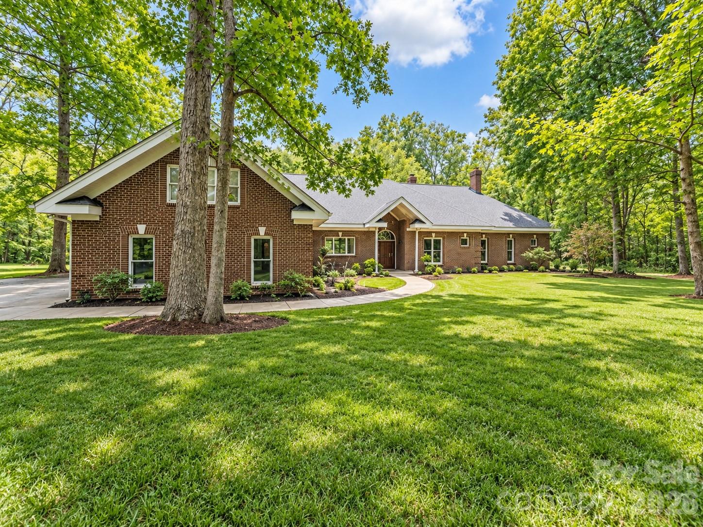 253 Highway 161 Road Property Photo 1