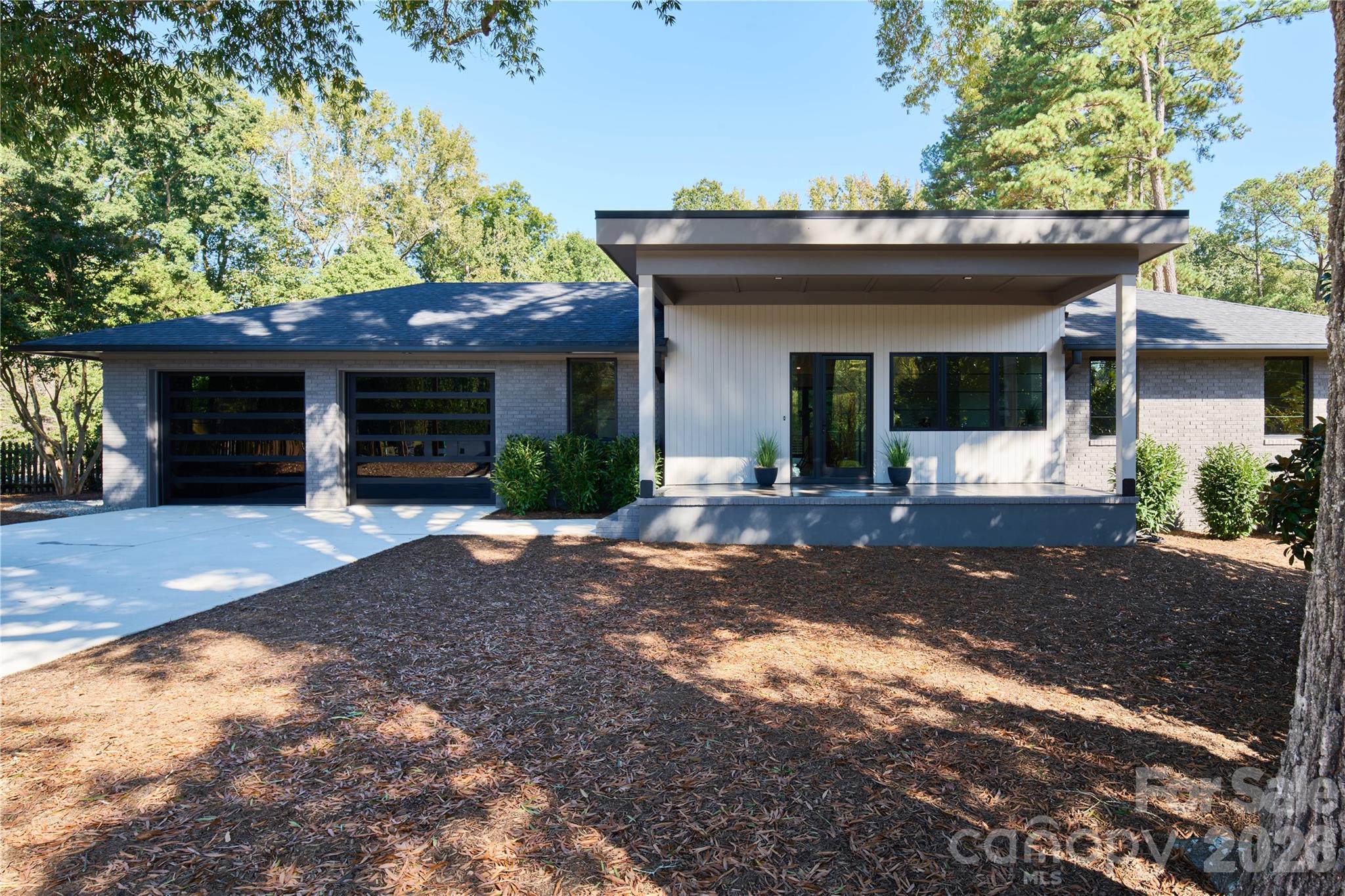 511 Boyce Road Property Photo 2