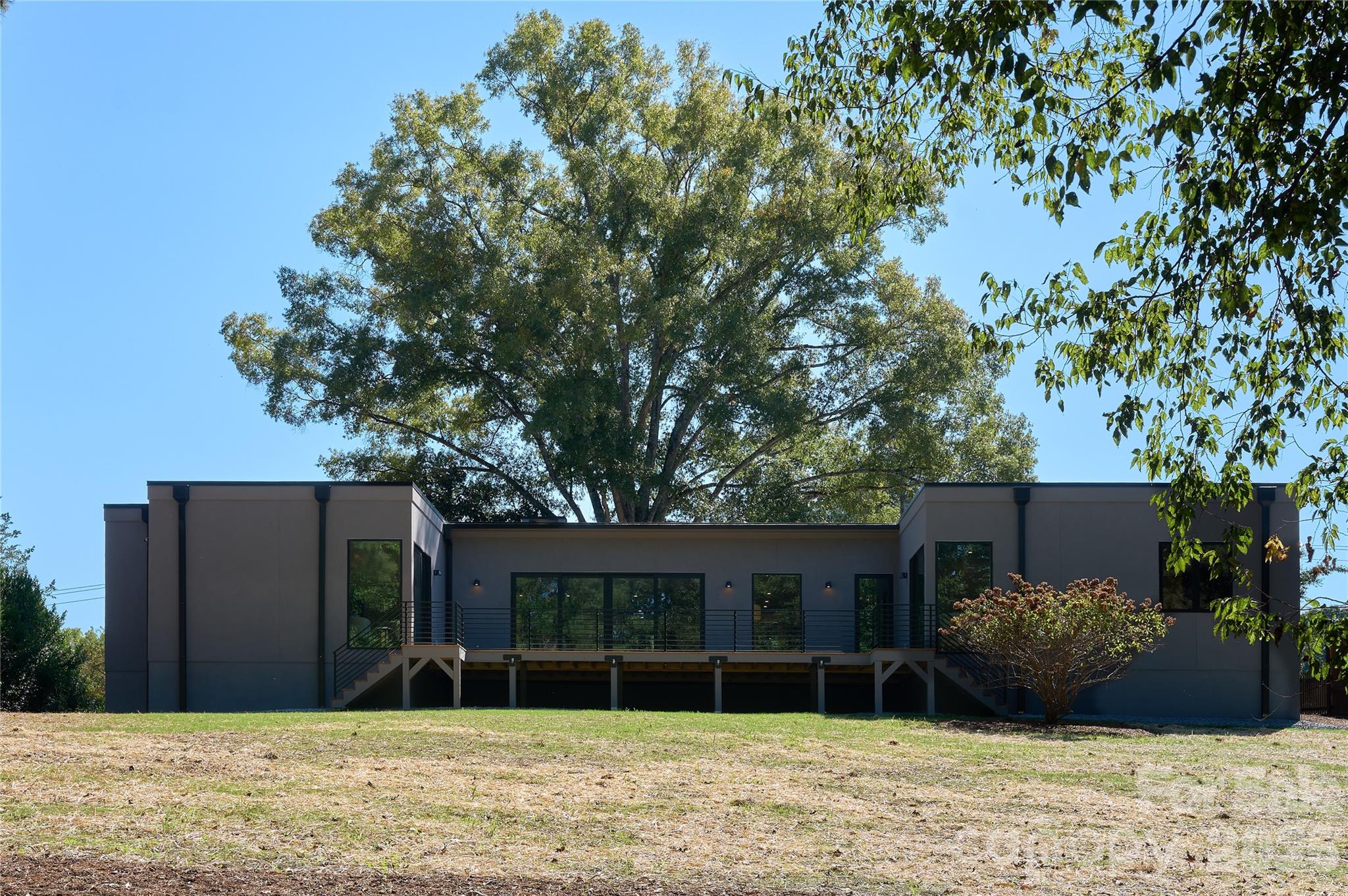 511 Boyce Road Property Photo 33