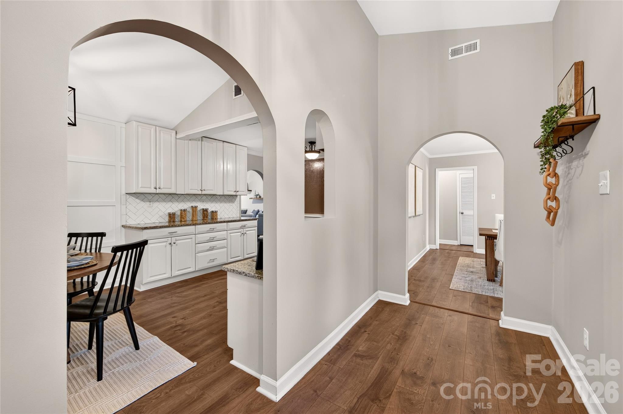 1422 Mcilroy Road Property Photo 4