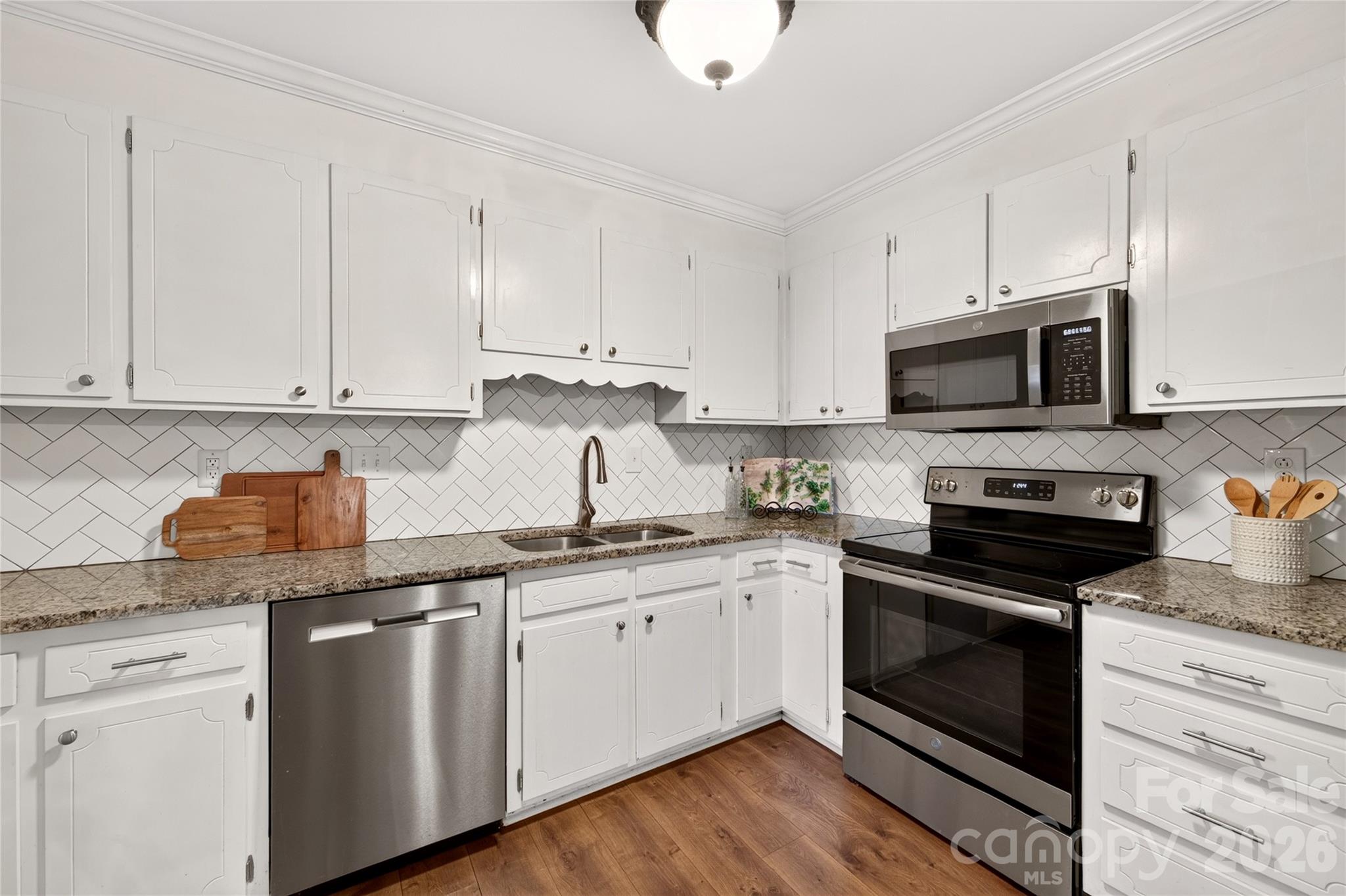 1422 Mcilroy Road Property Photo 11