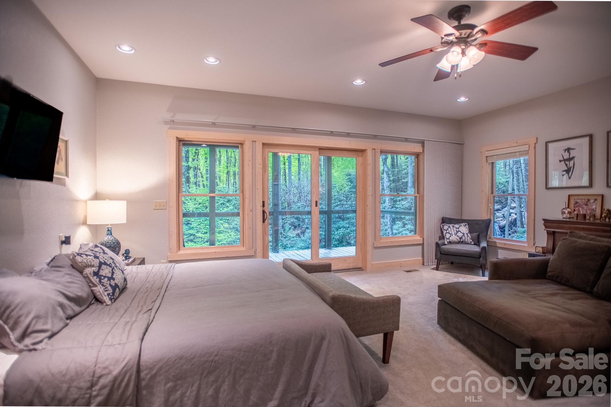 350 Celo Cove Drive Property Photo 30