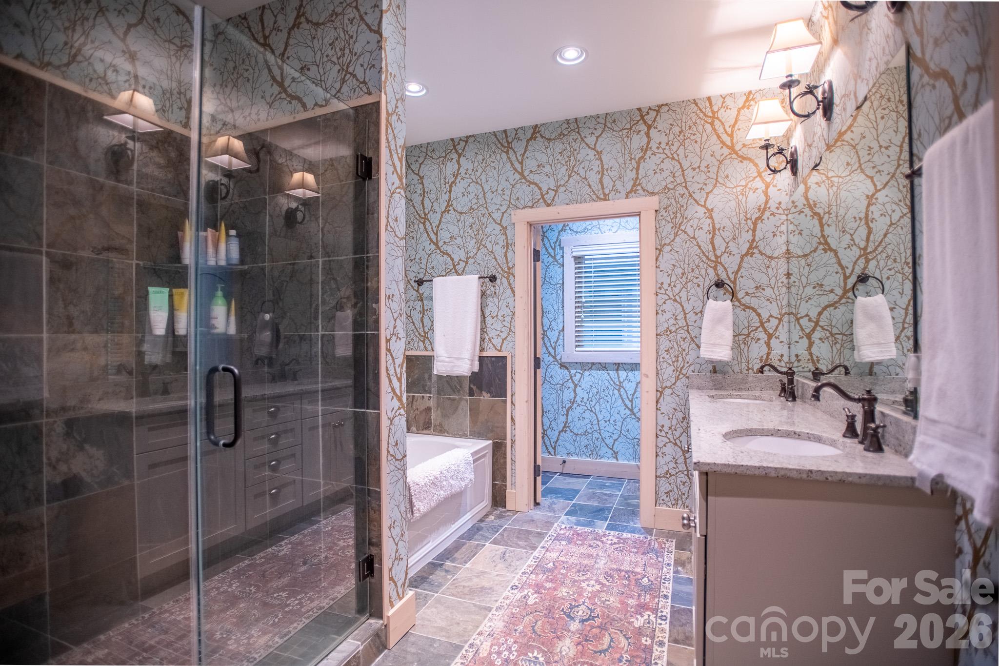 350 Celo Cove Drive Property Photo 33