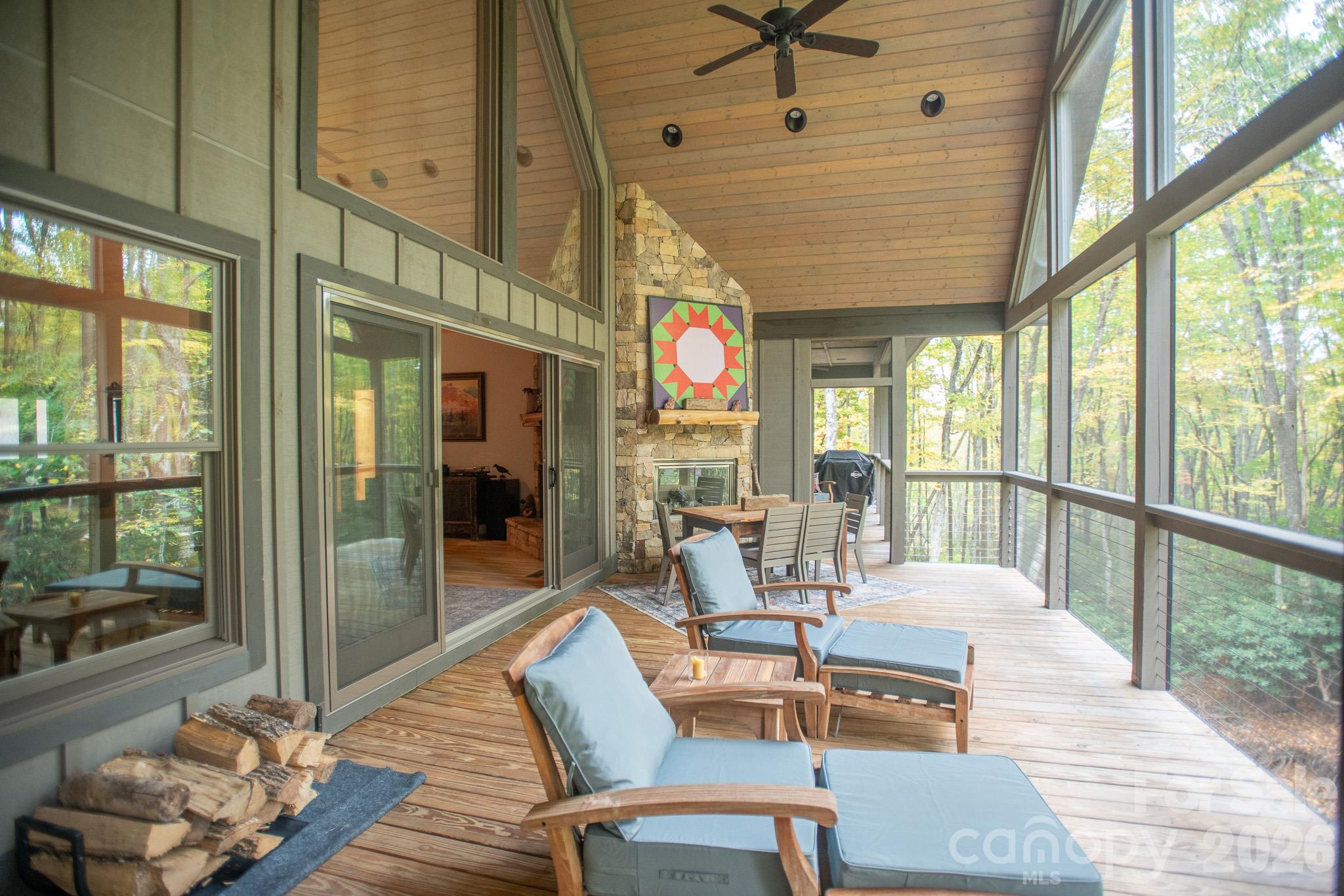 350 Celo Cove Drive Property Photo 44