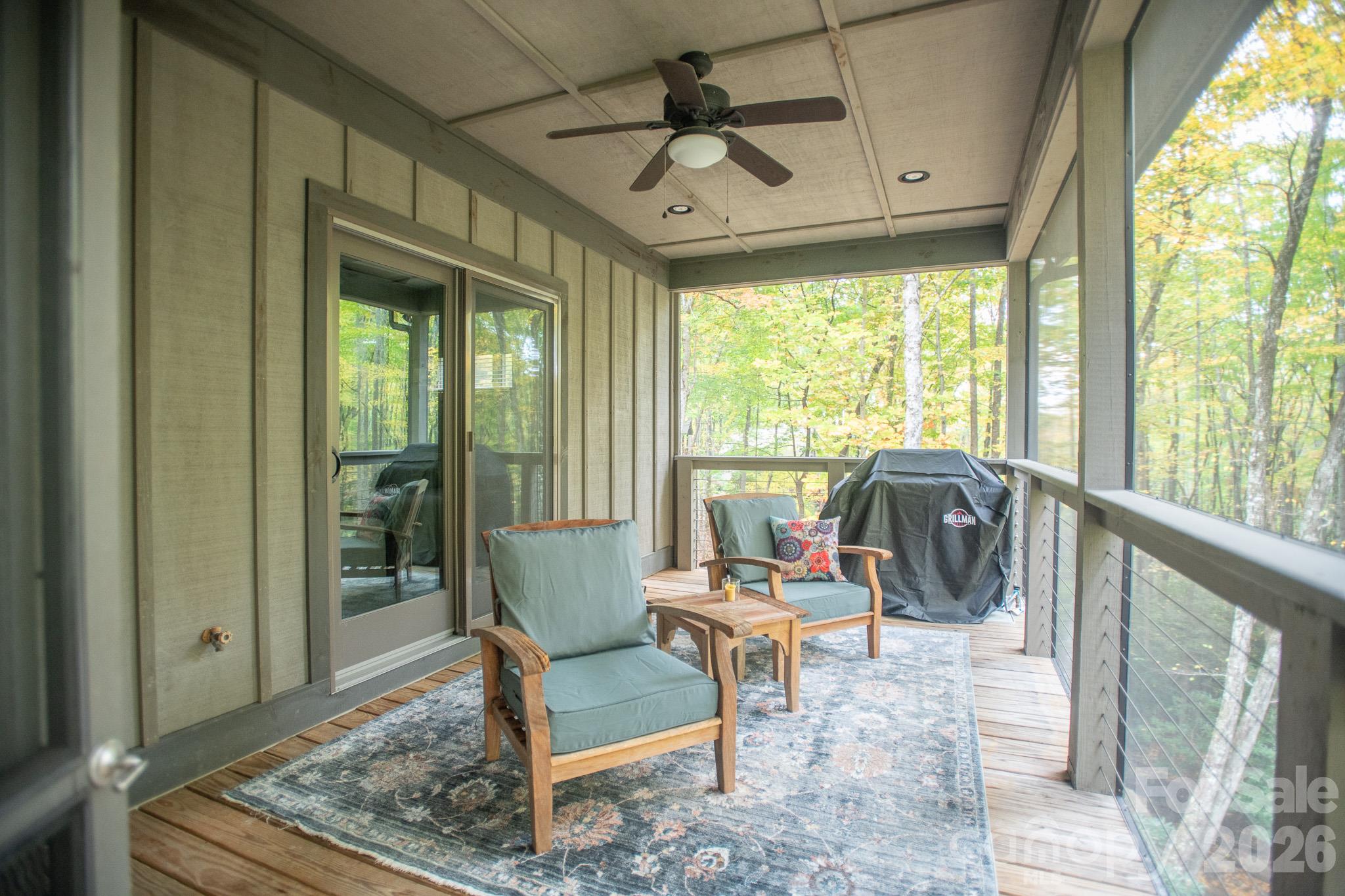 350 Celo Cove Drive Property Photo 45
