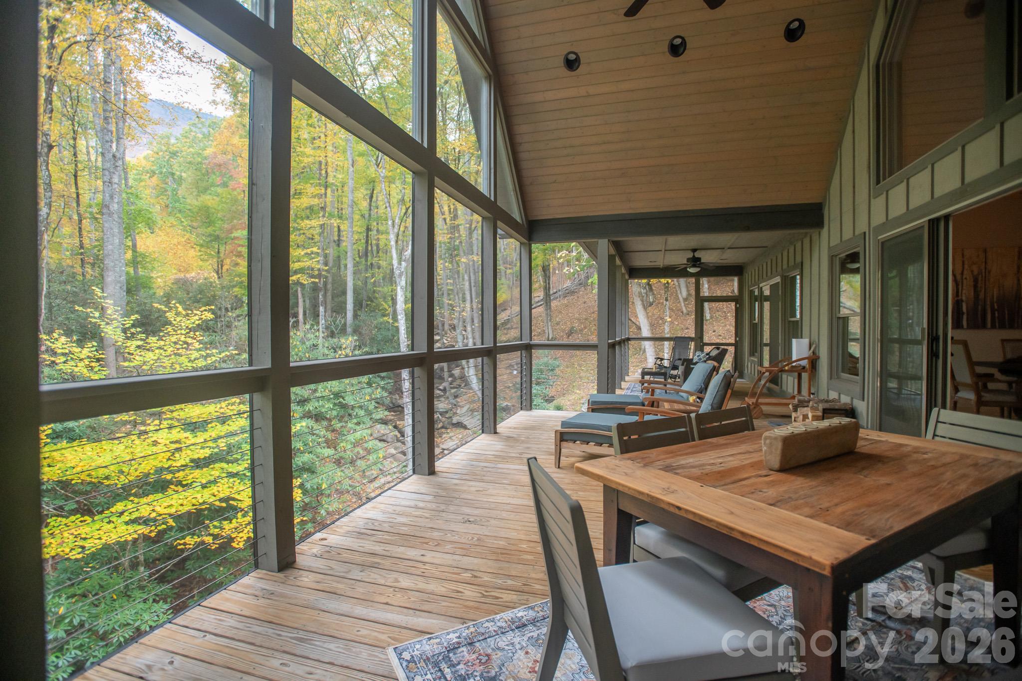 350 Celo Cove Drive Property Photo 46