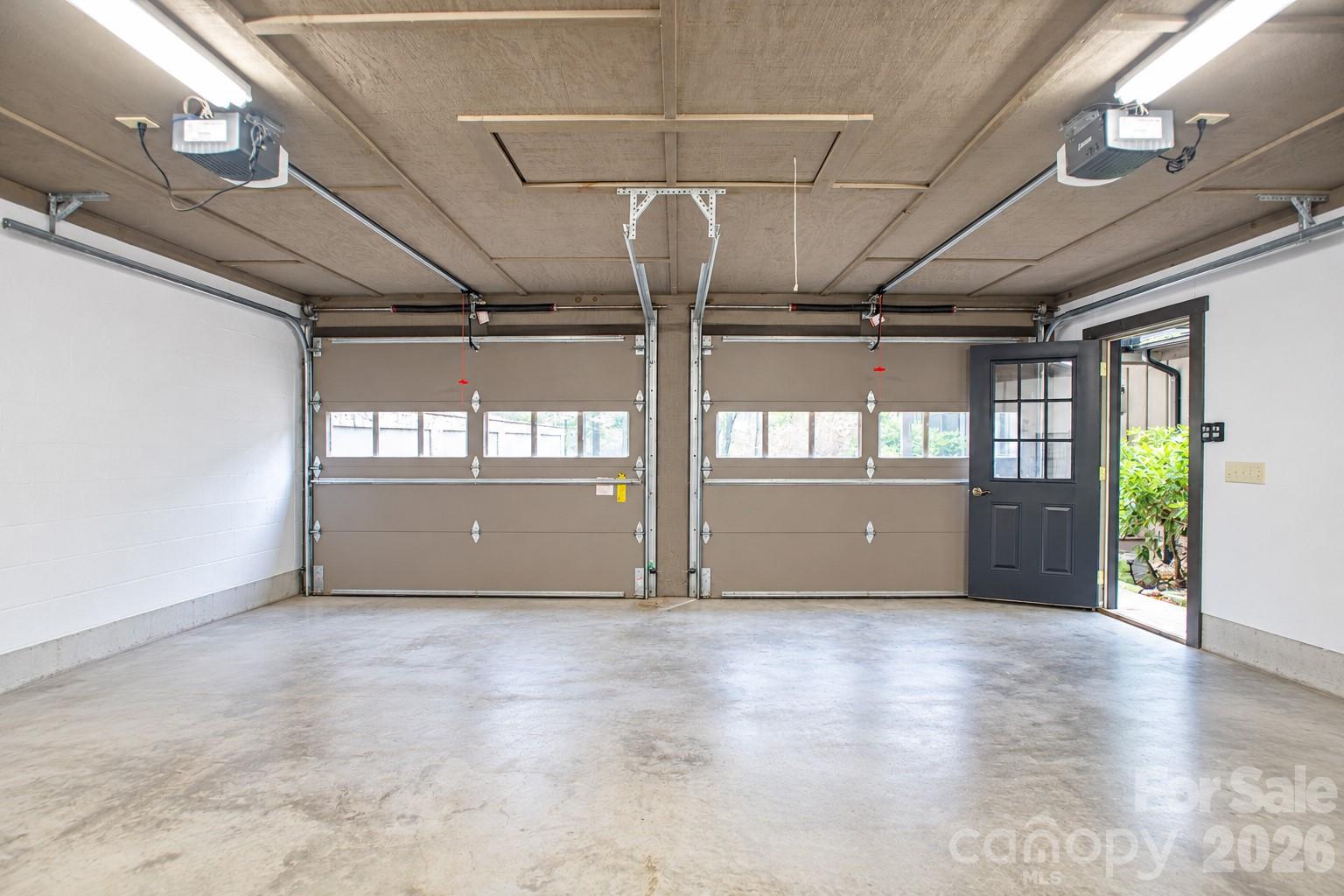 350 Celo Cove Drive Property Photo 47