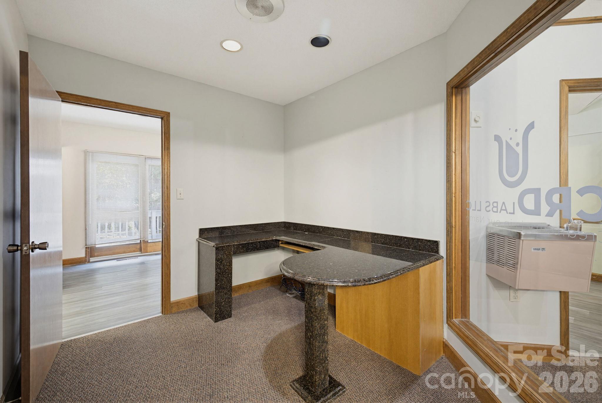 114 S Park Terrace Property Photo 26
