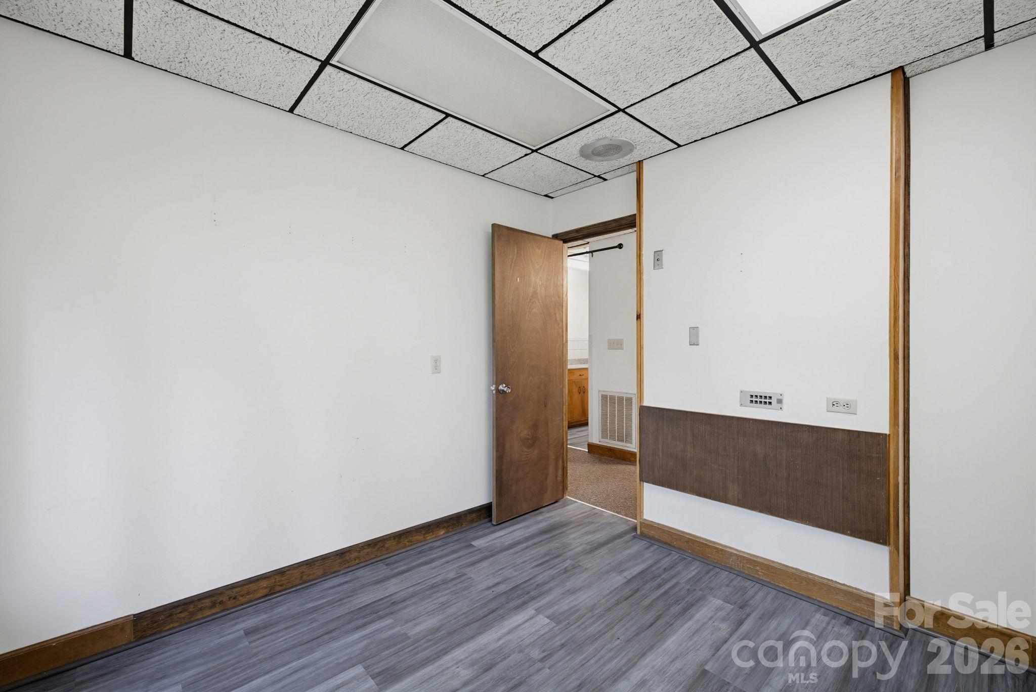 114 S Park Terrace Property Photo 42