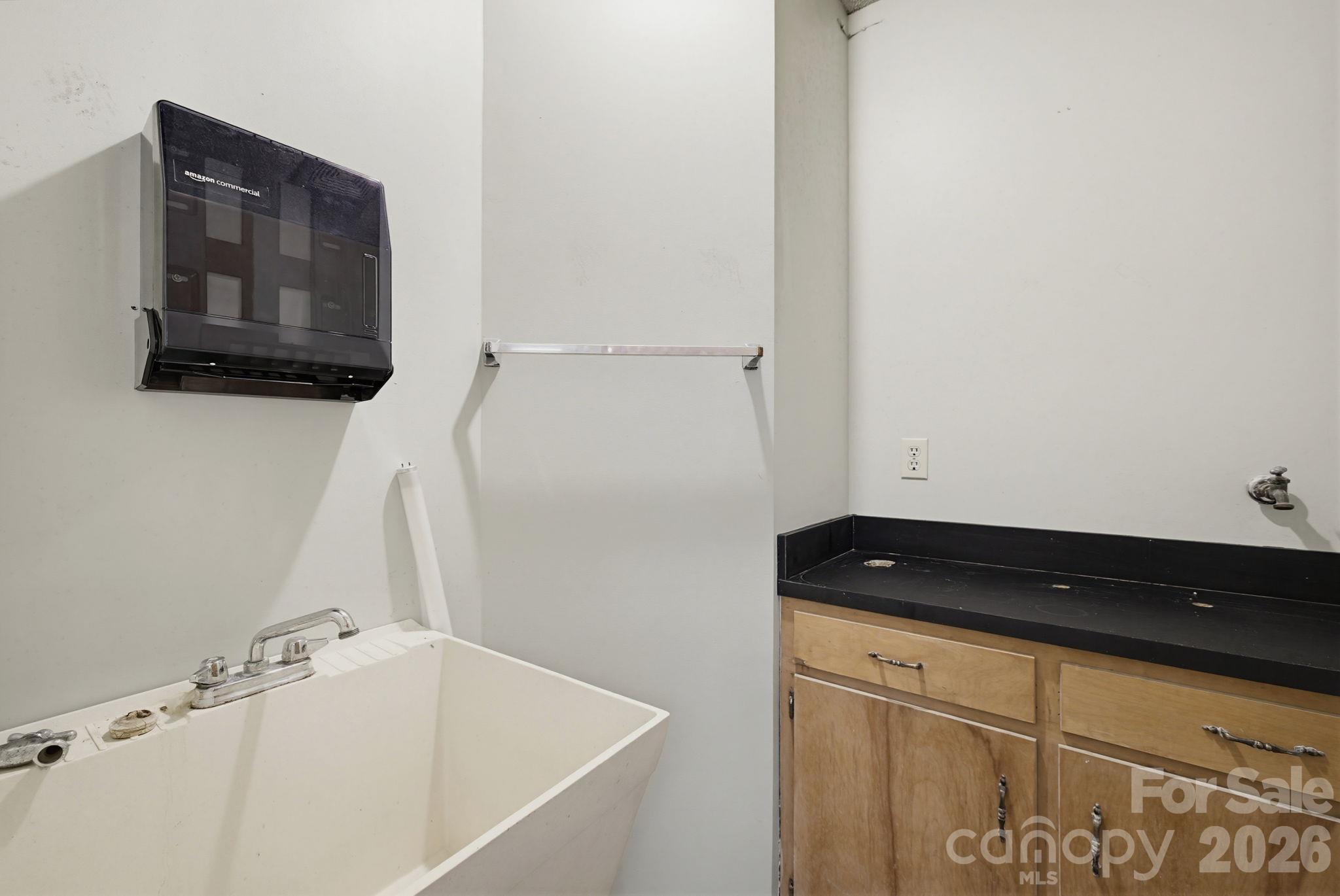 114 S Park Terrace Property Photo 45
