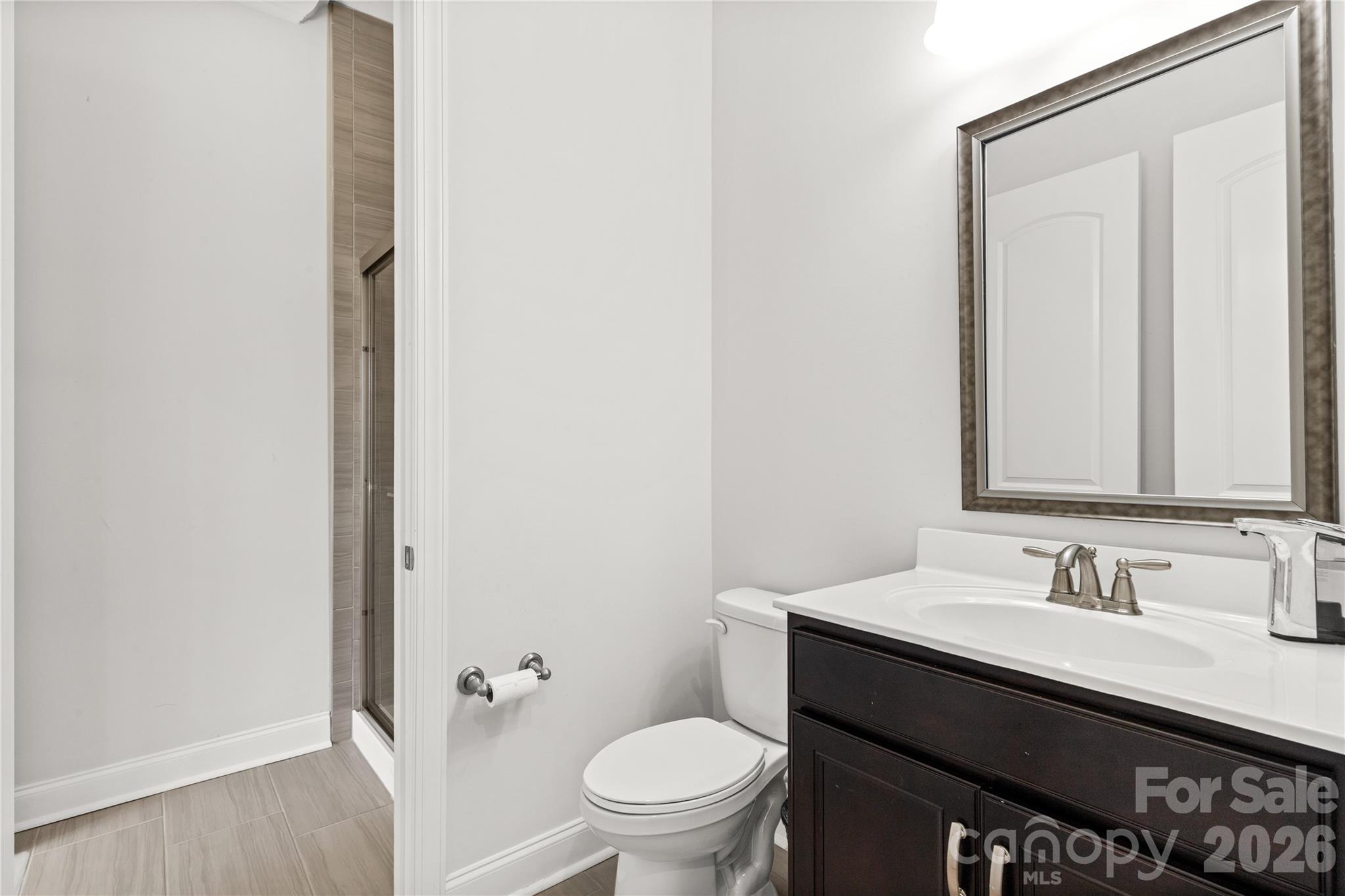 5616 Regal Way Property Photo 10