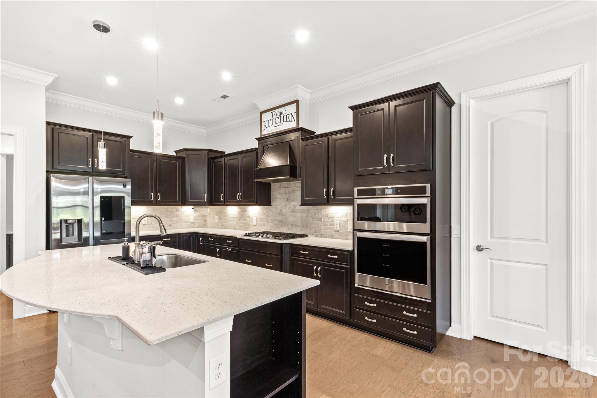 5616 Regal Way Property Photo 12