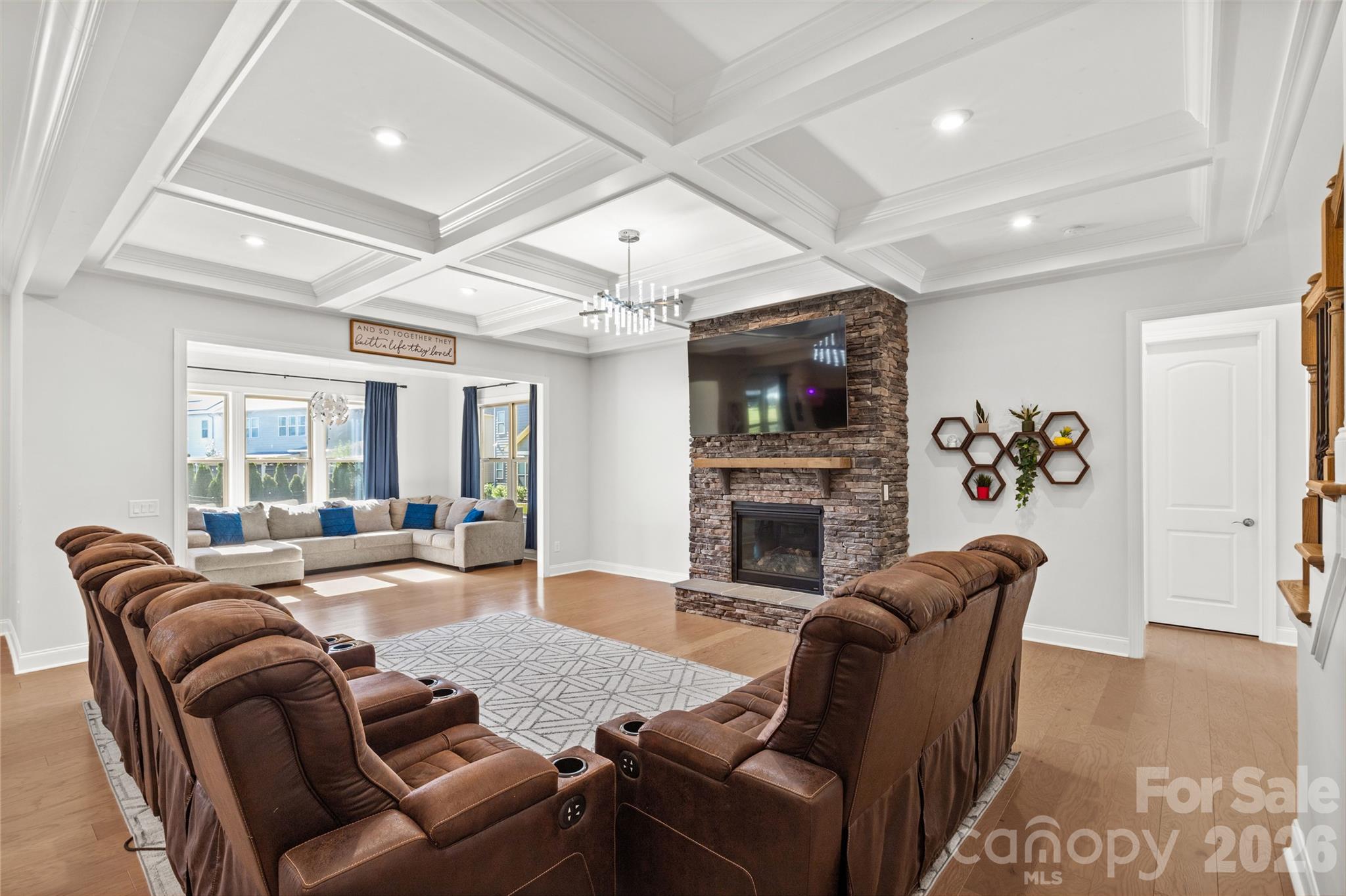 5616 Regal Way Property Photo 20