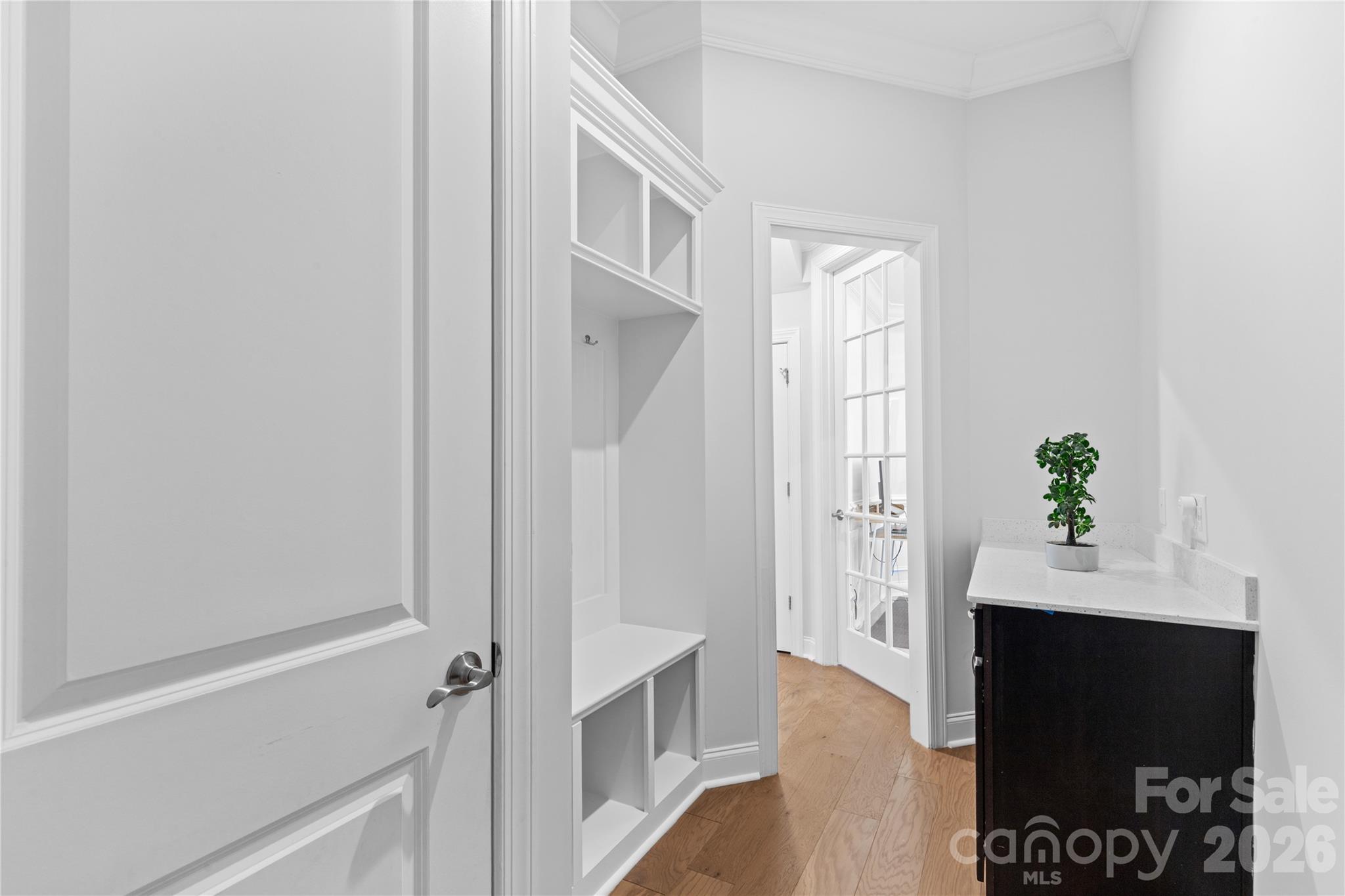 5616 Regal Way Property Photo 23