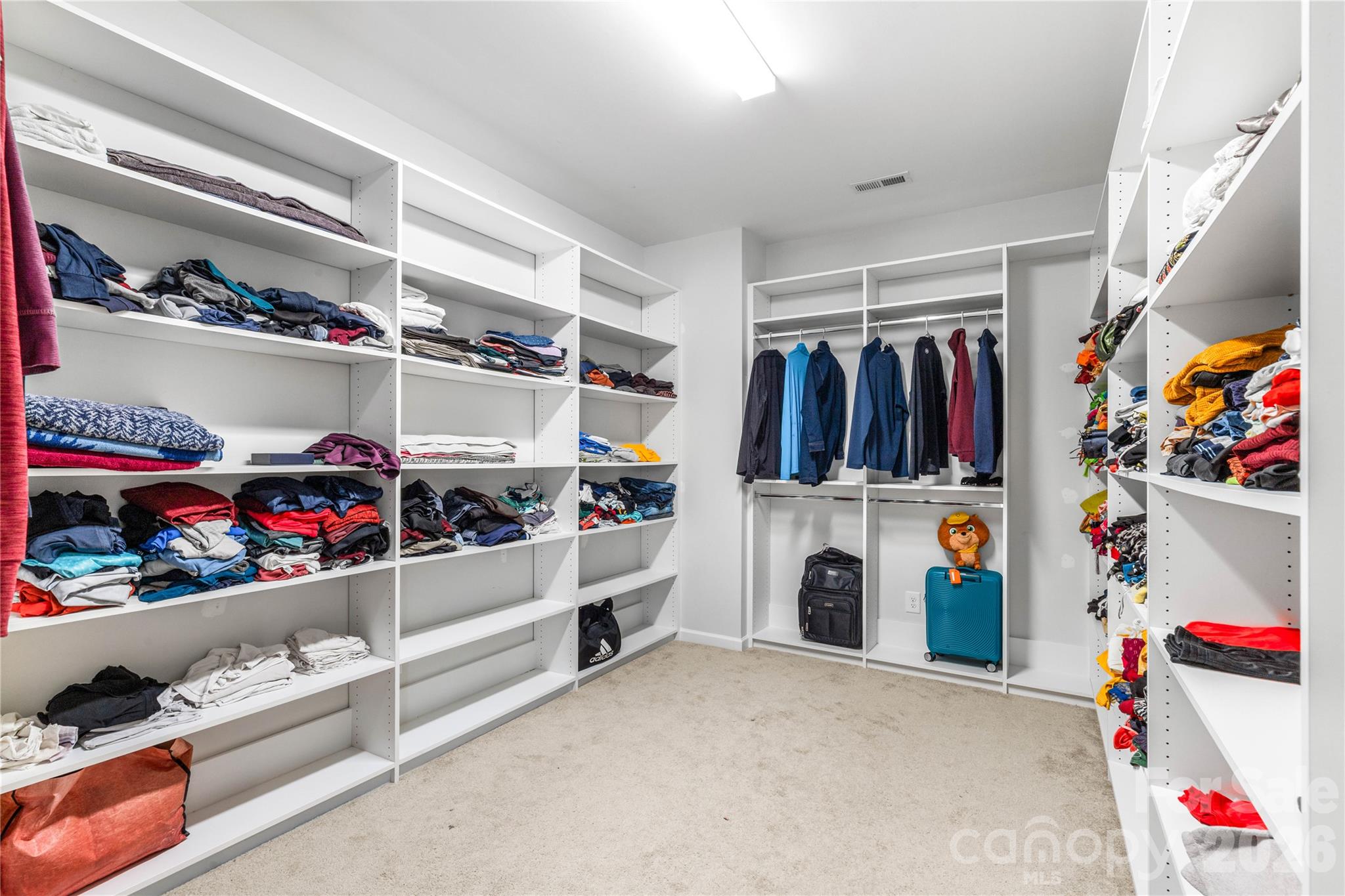 5616 Regal Way Property Photo 28