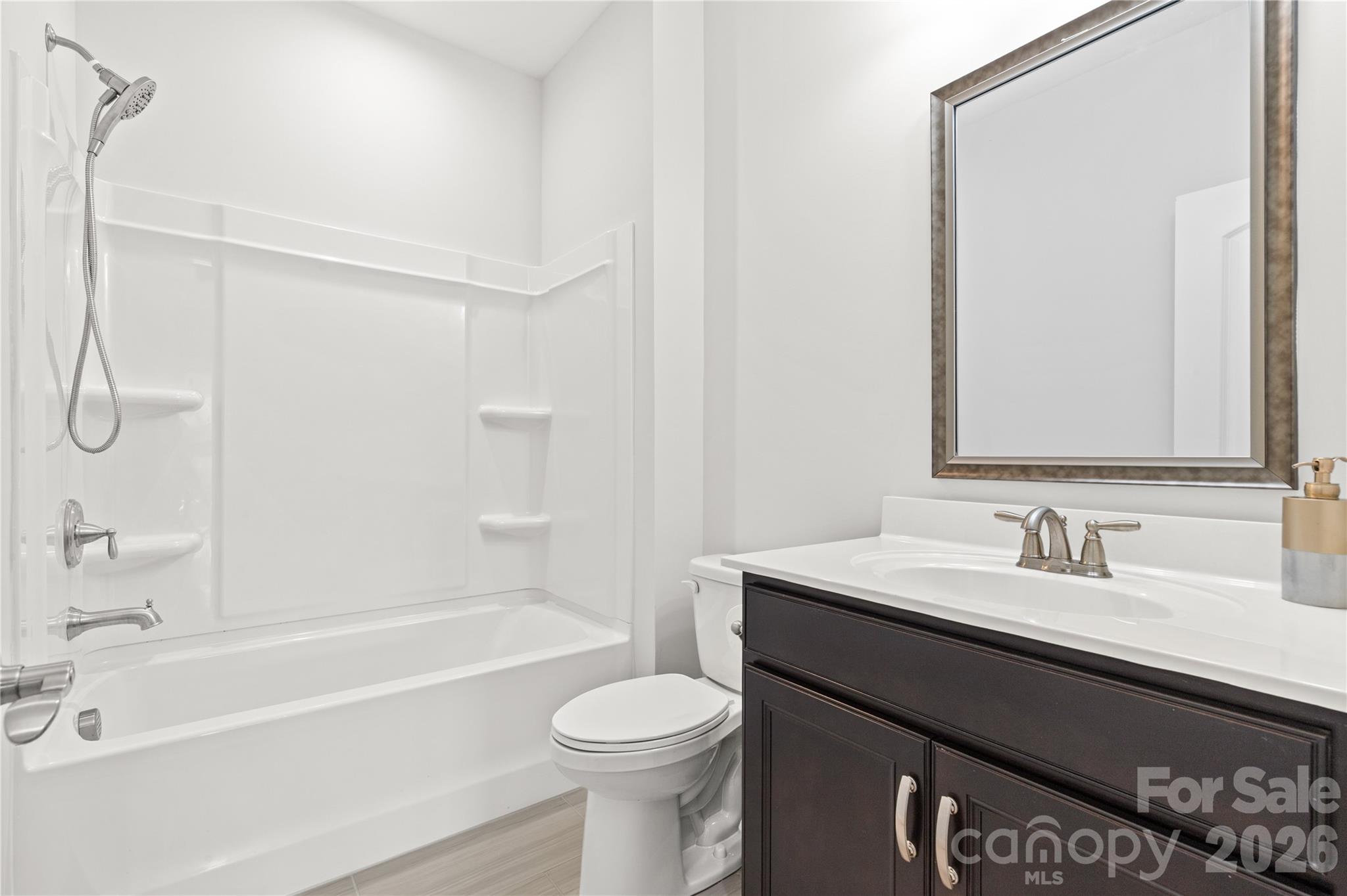 5616 Regal Way Property Photo 33