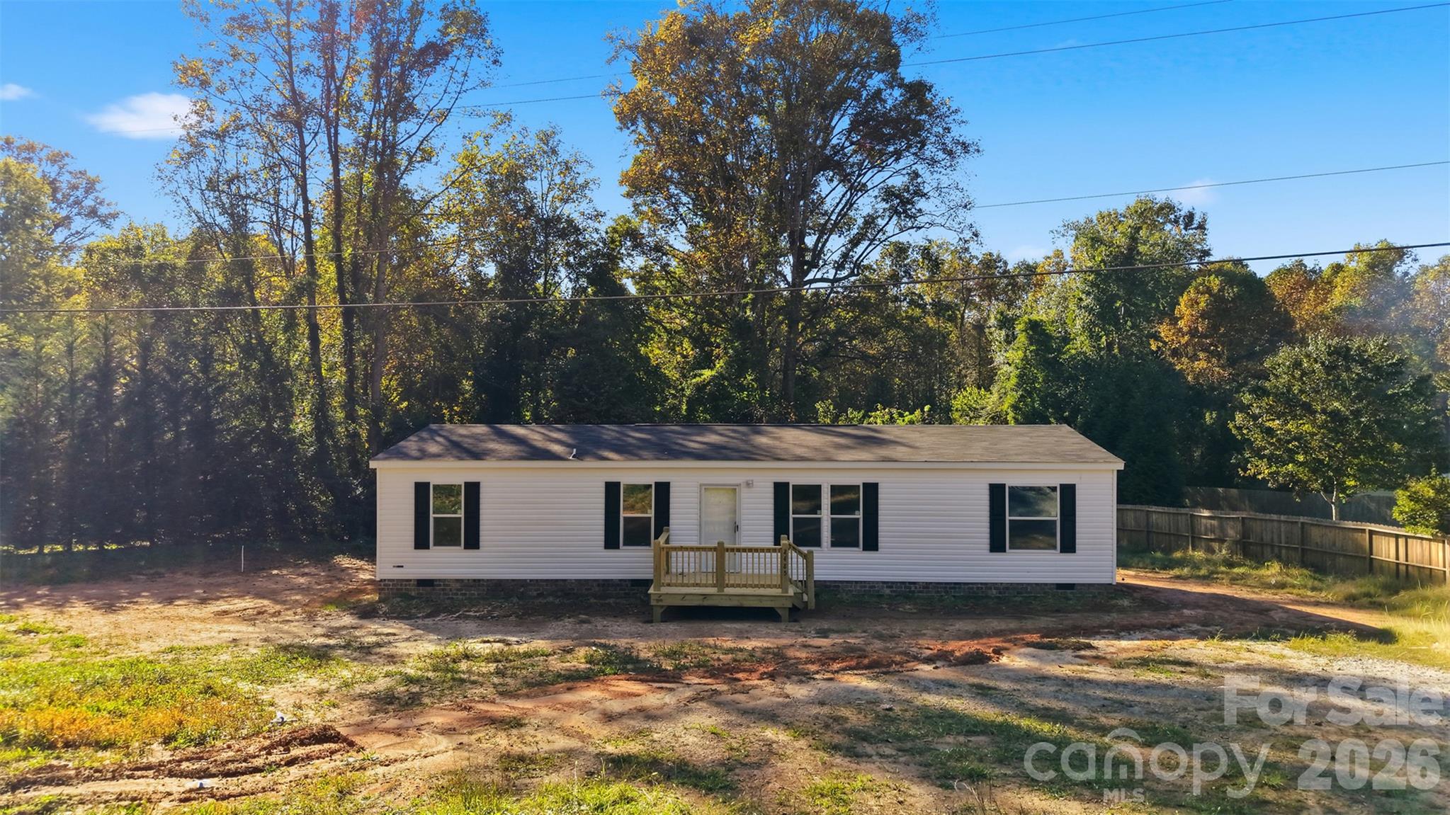 2485 Piney Road Property Photo 2