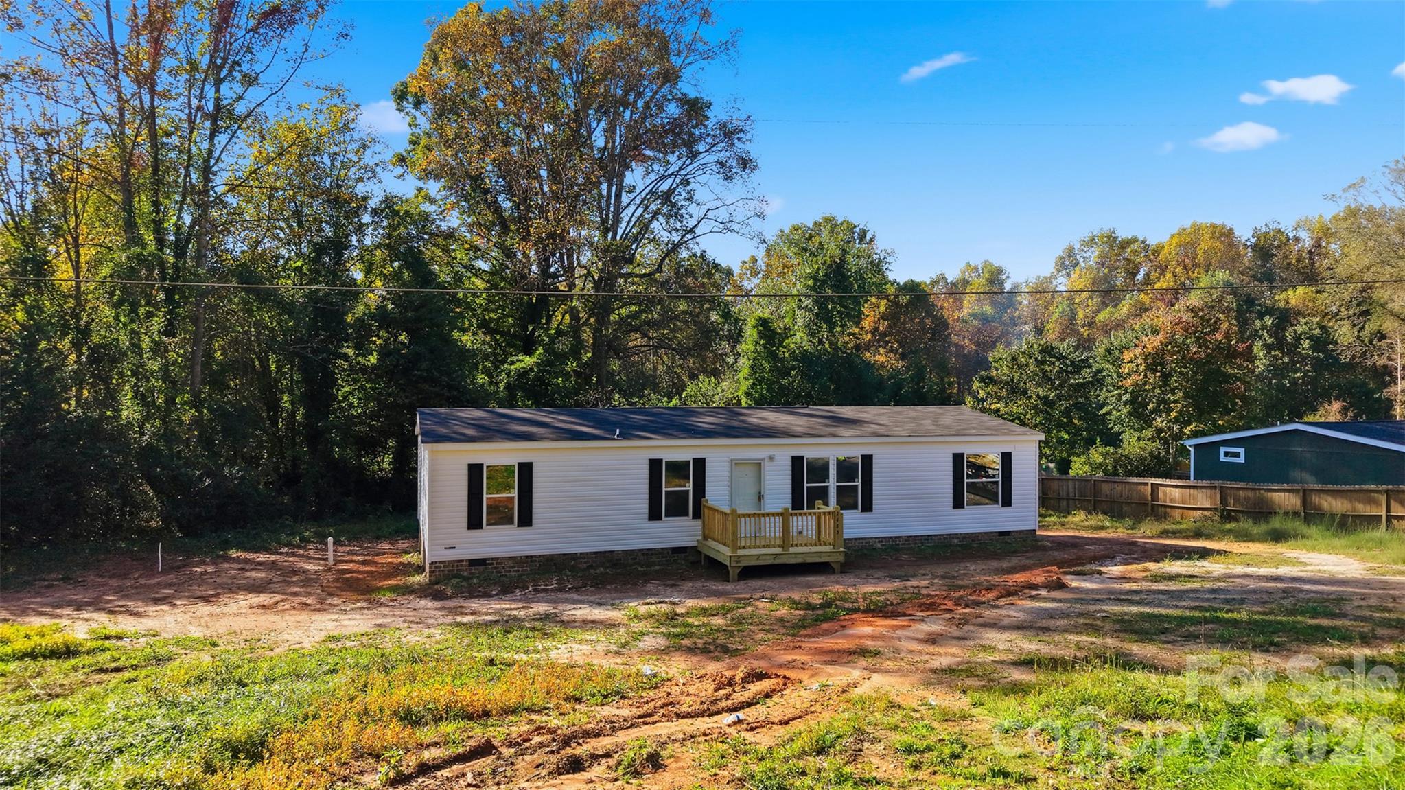 2485 Piney Road Property Photo 3