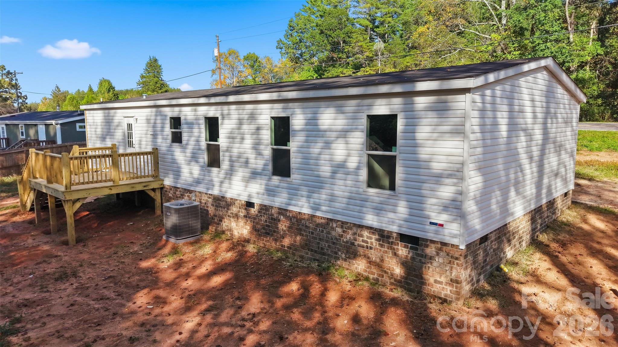 2485 Piney Road Property Photo 7