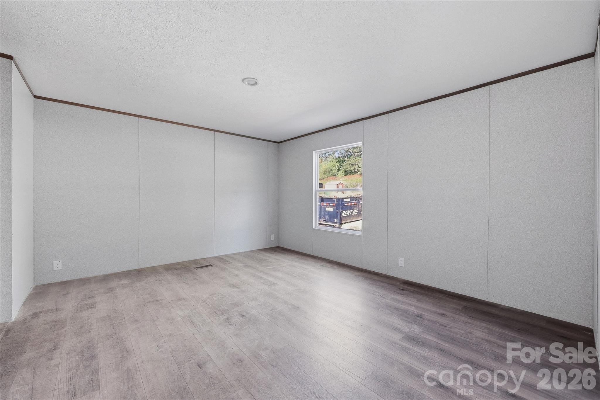 2485 Piney Road Property Photo 13