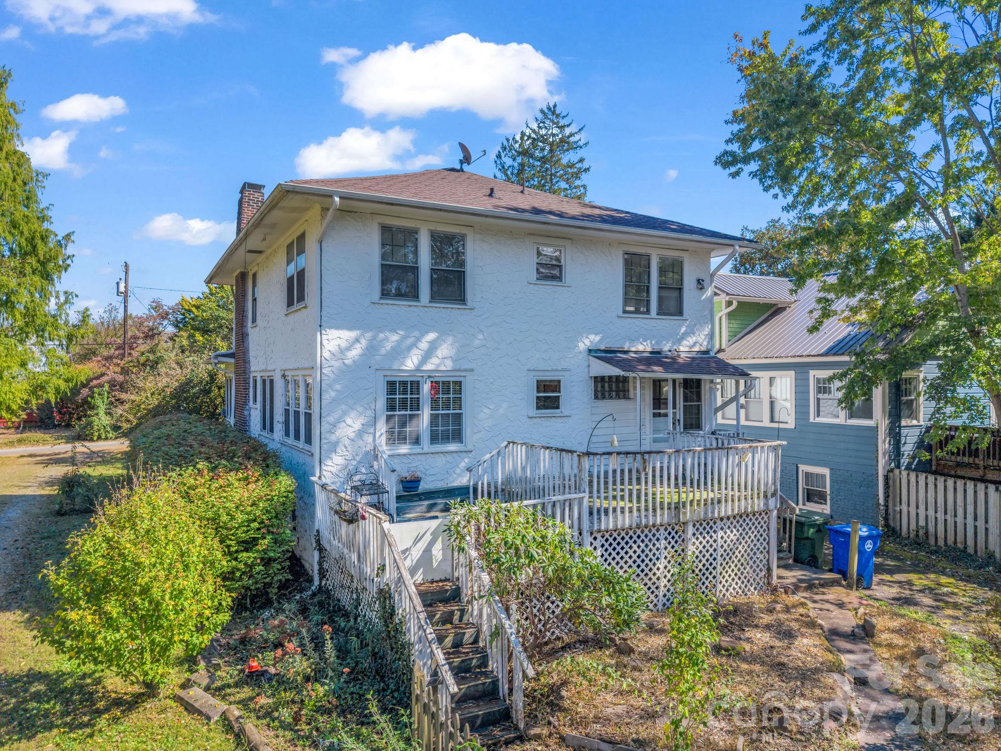 82 Blue Ridge Avenue Property Photo 4
