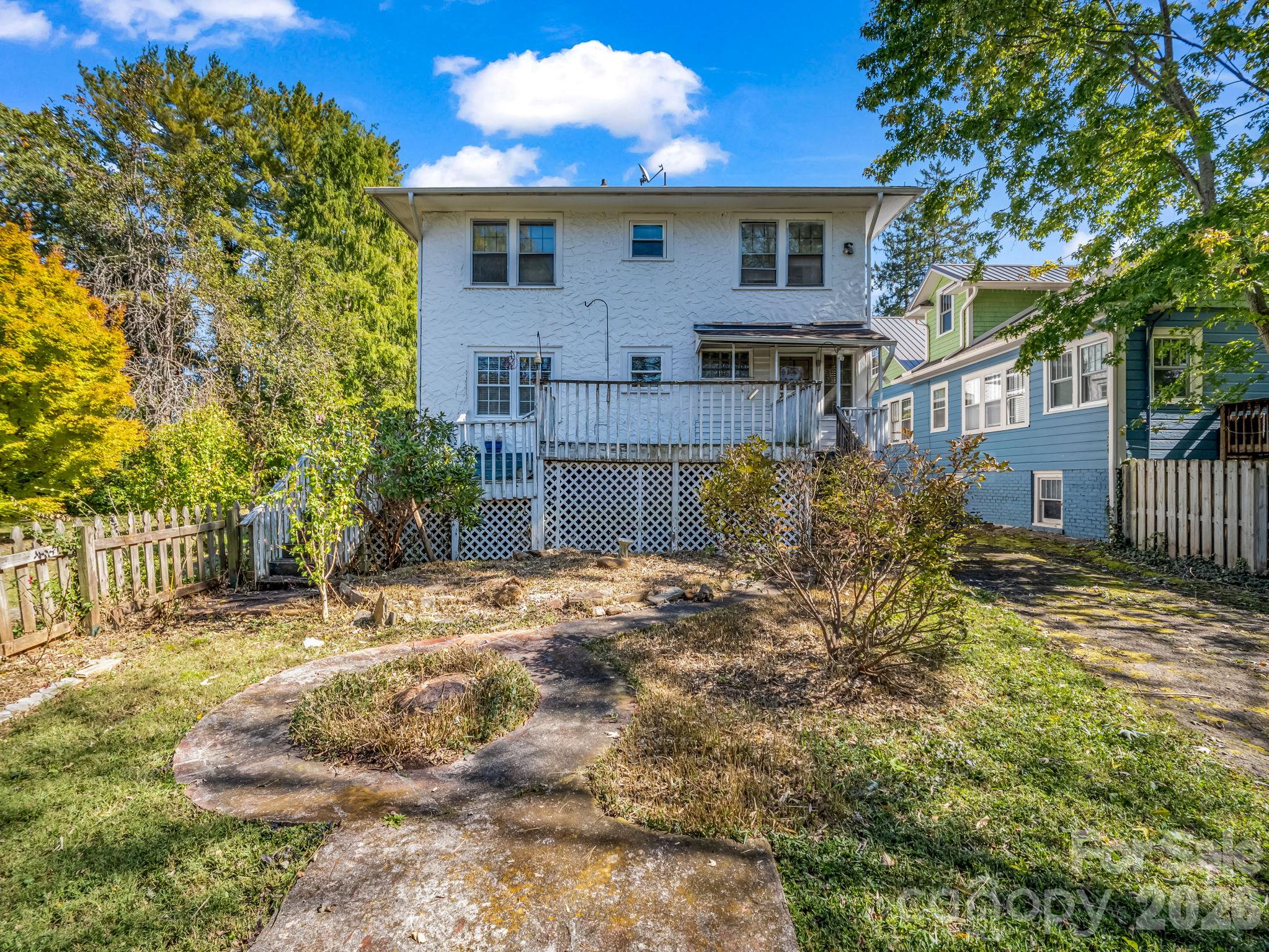 82 Blue Ridge Avenue Property Photo 6