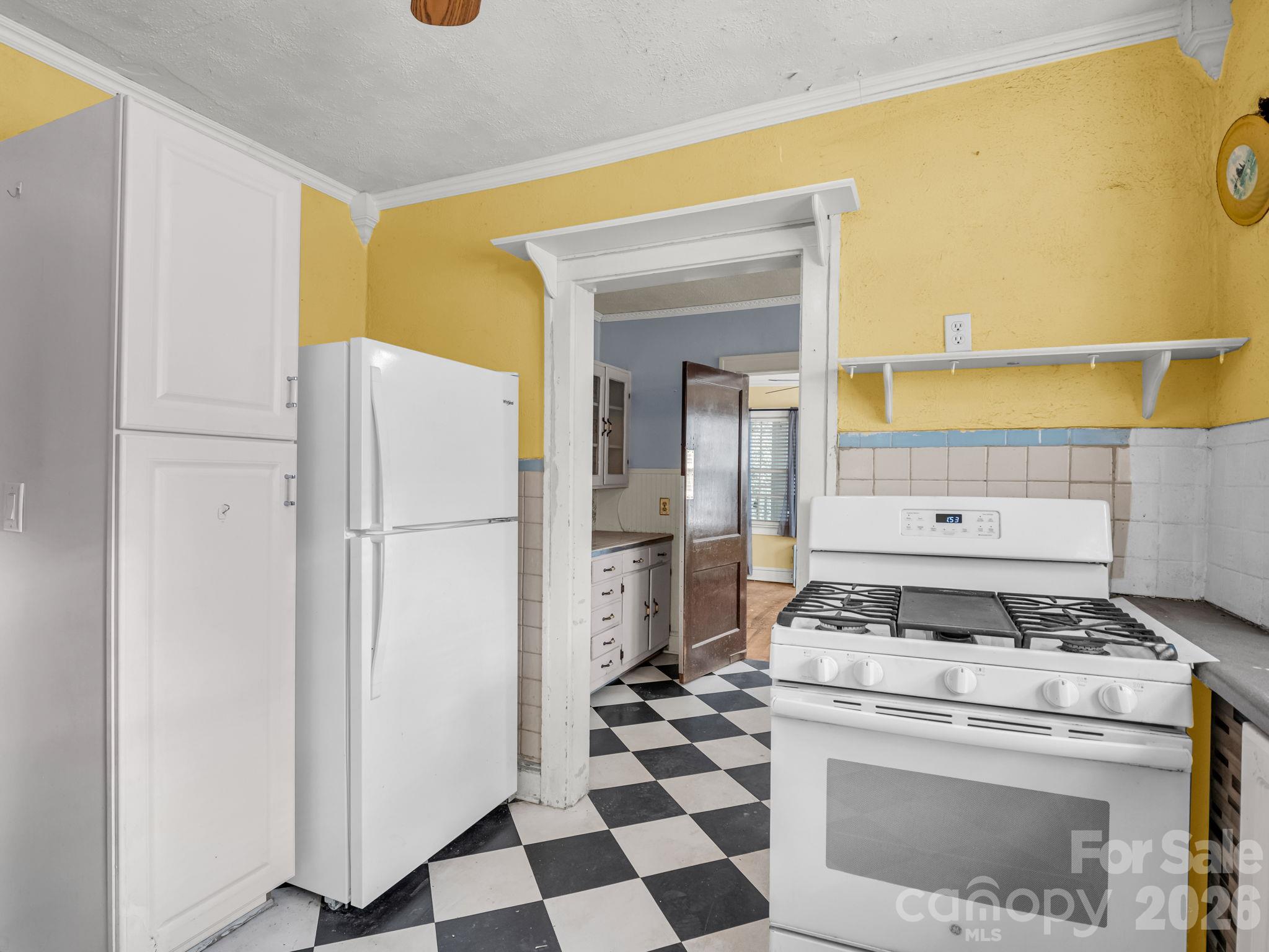 82 Blue Ridge Avenue Property Photo 27