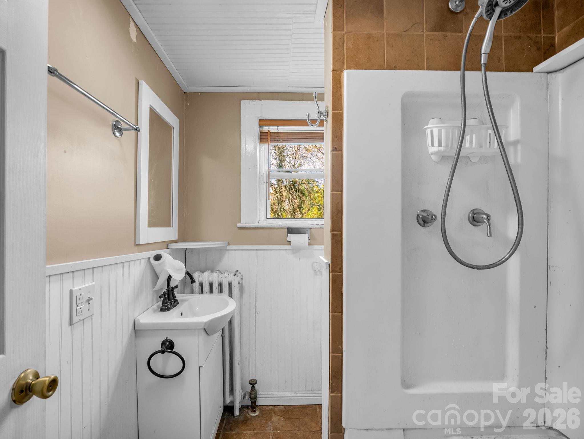 82 Blue Ridge Avenue Property Photo 30