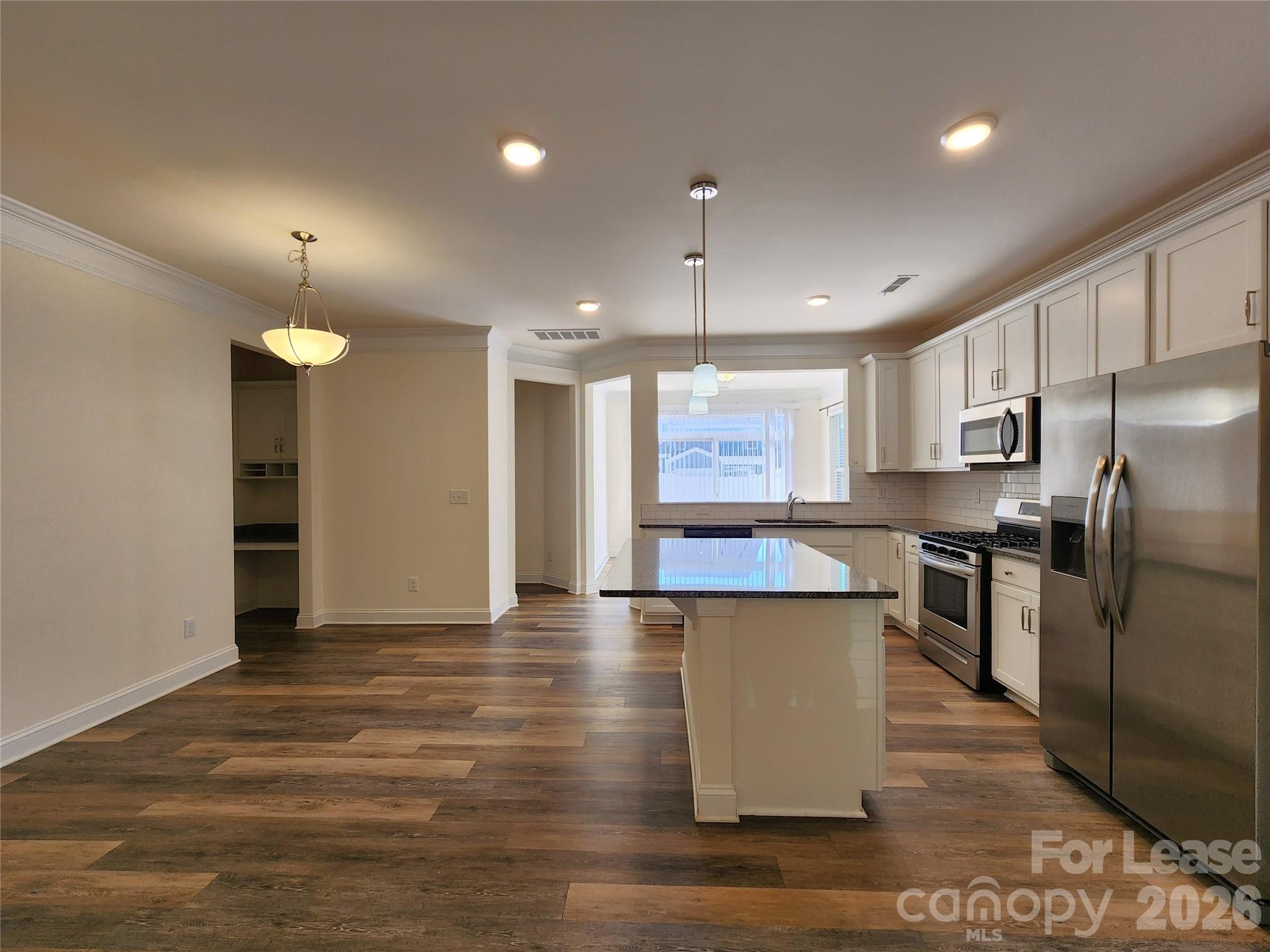 2204 Blewett Drive Property Photo 6