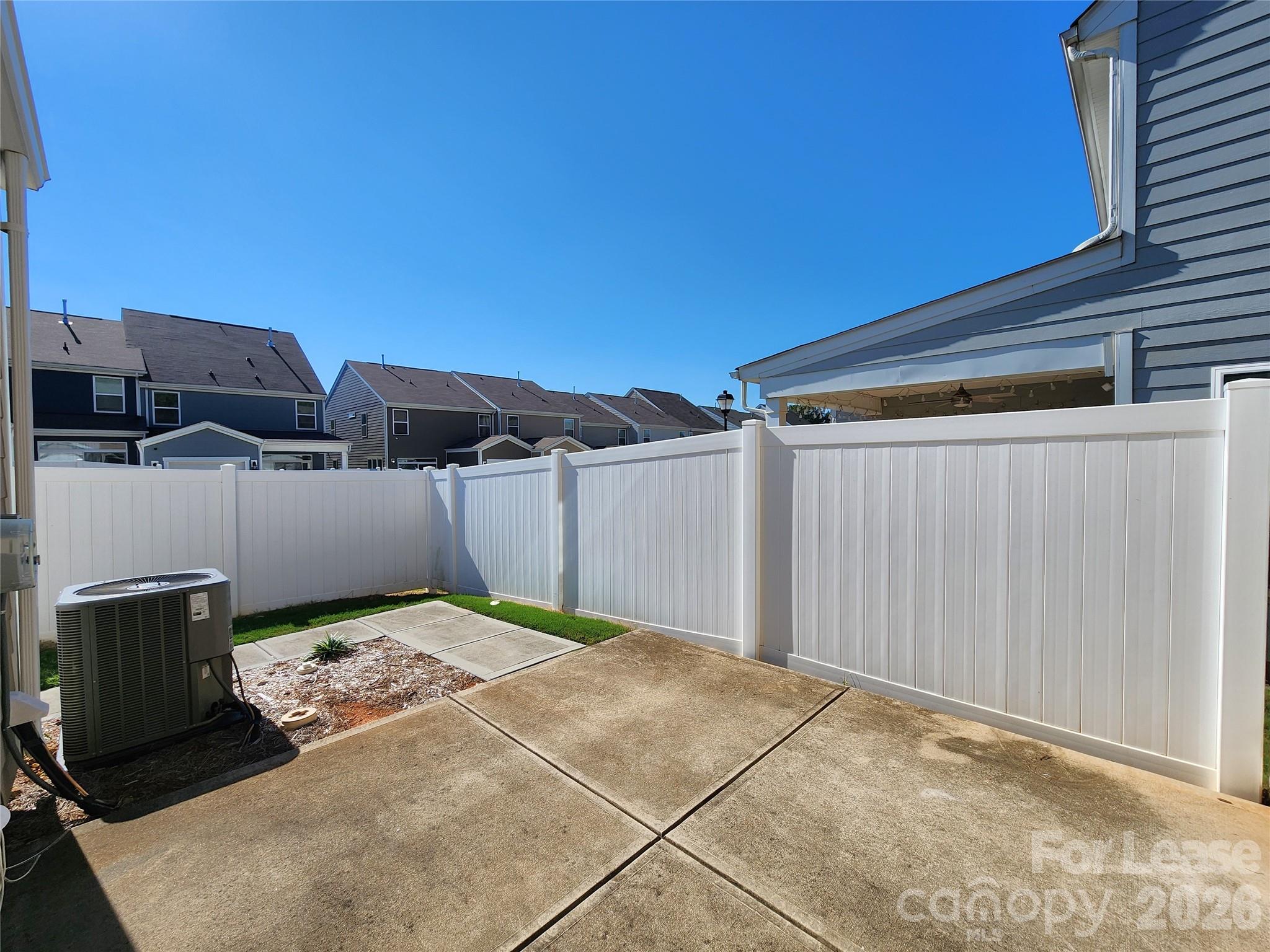 2204 Blewett Drive Property Photo 27