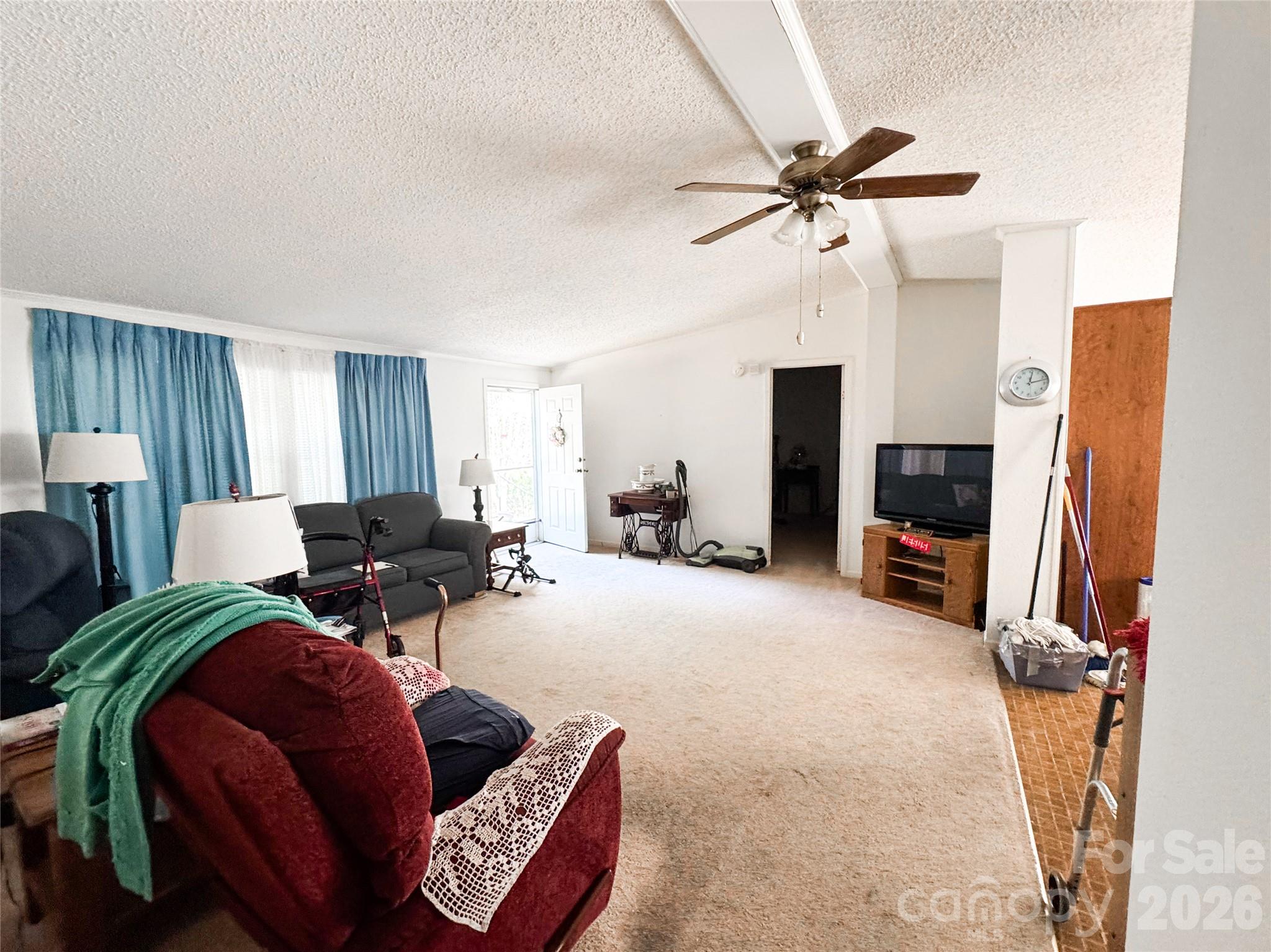 4103 Pebblebrook Circle Property Photo 2