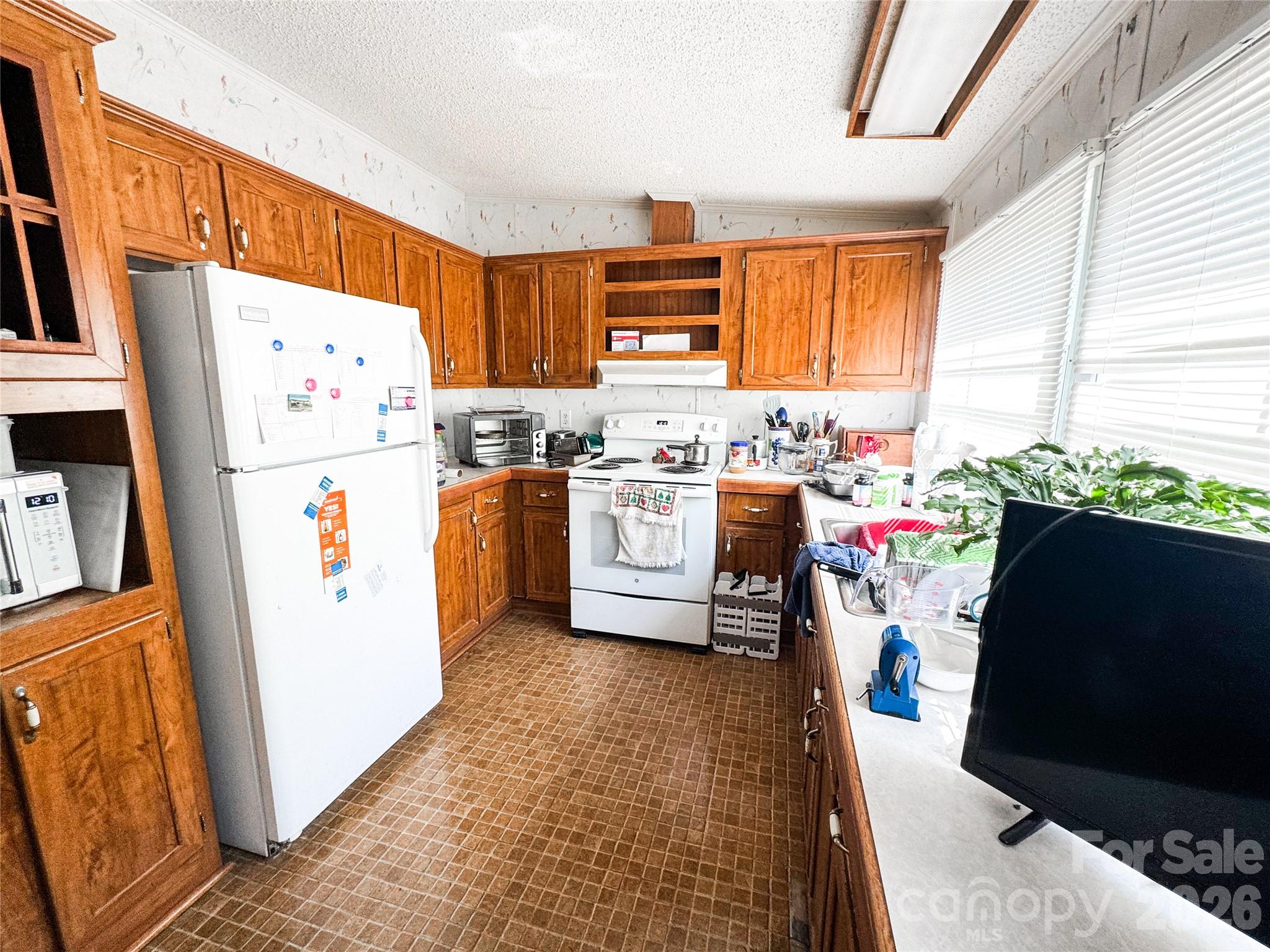 4103 Pebblebrook Circle Property Photo 4