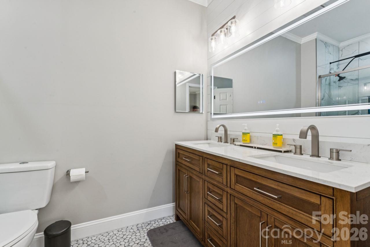 363 Beacon Street Property Photo 15
