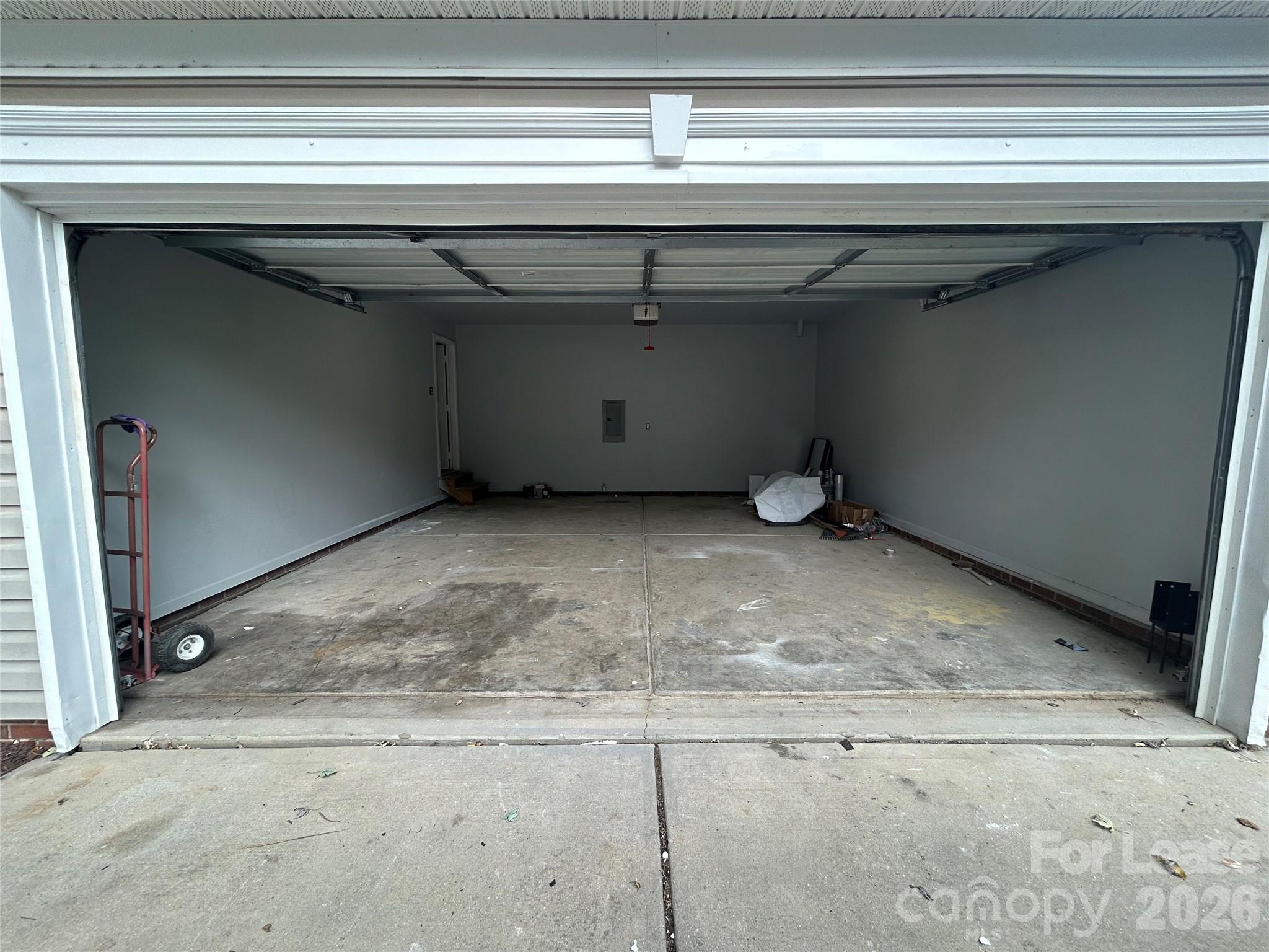 1012 Little Rock Court Property Photo 23