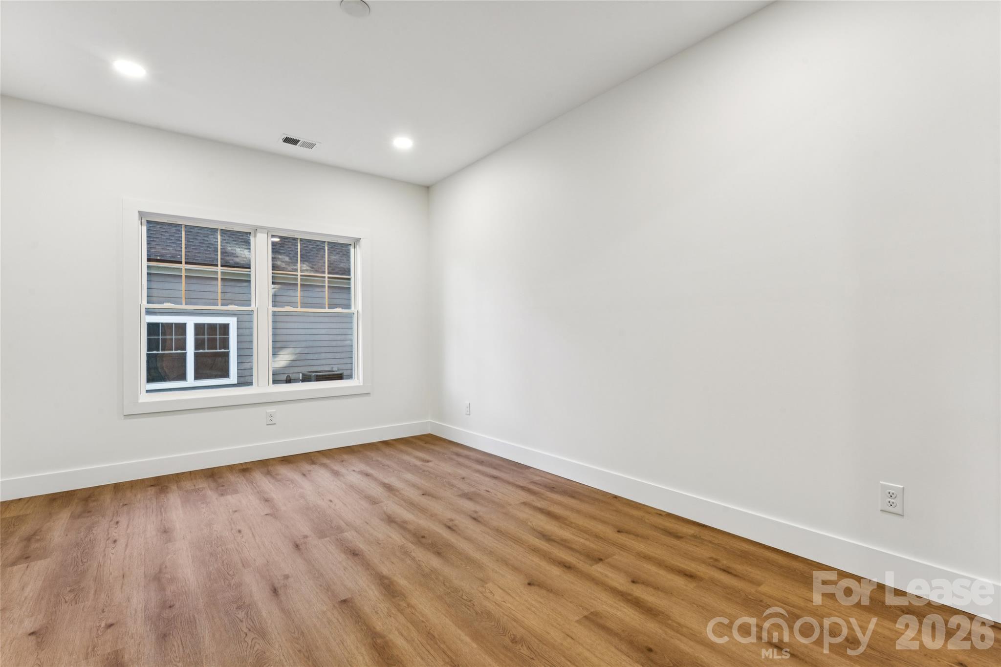 11924 Crabapple Lane Property Photo 12