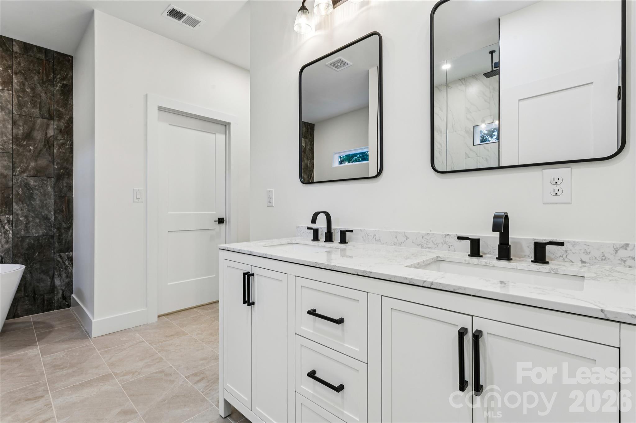 11924 Crabapple Lane Property Photo 16