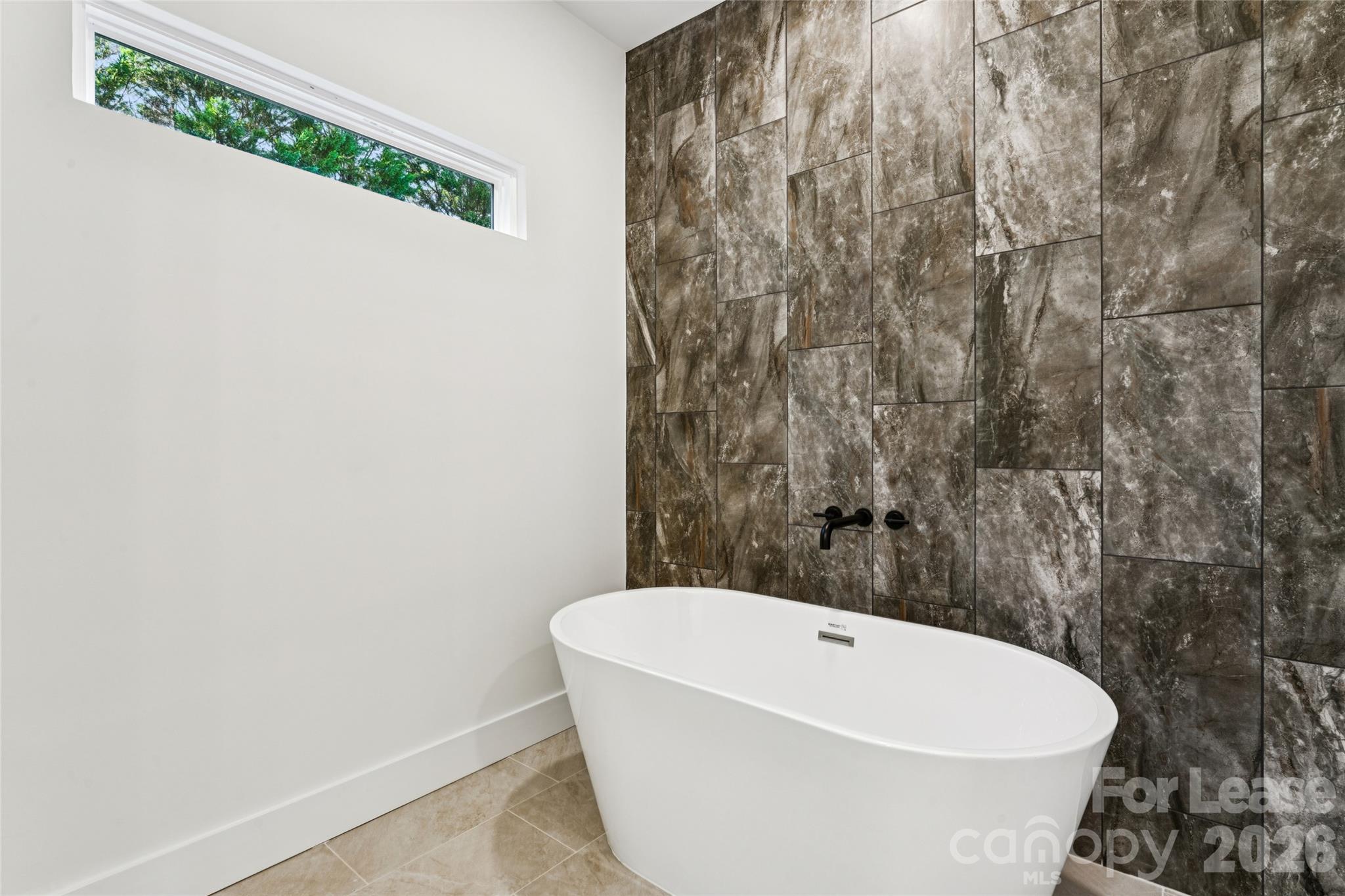 11924 Crabapple Lane Property Photo 17
