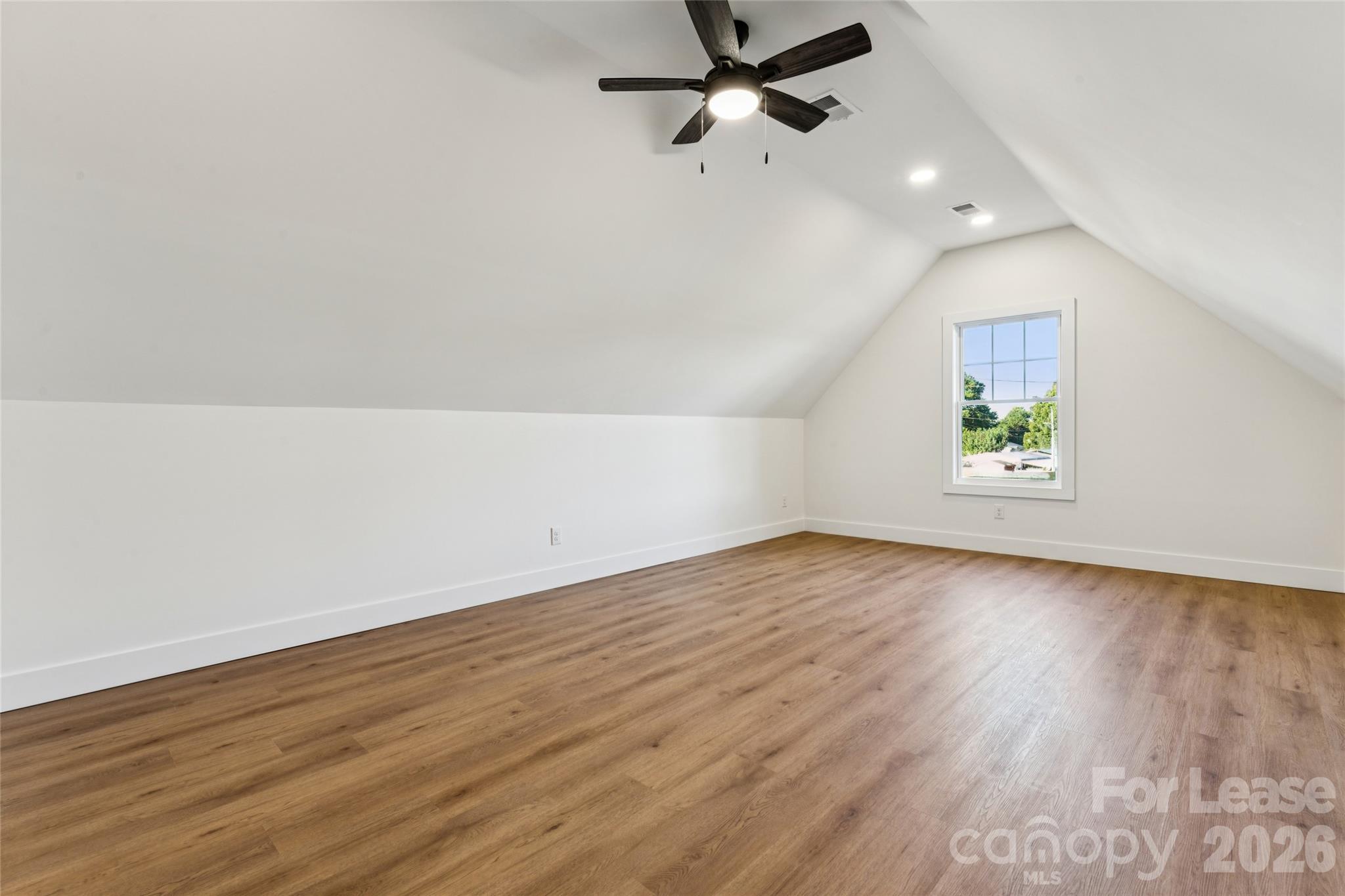 11924 Crabapple Lane Property Photo 28