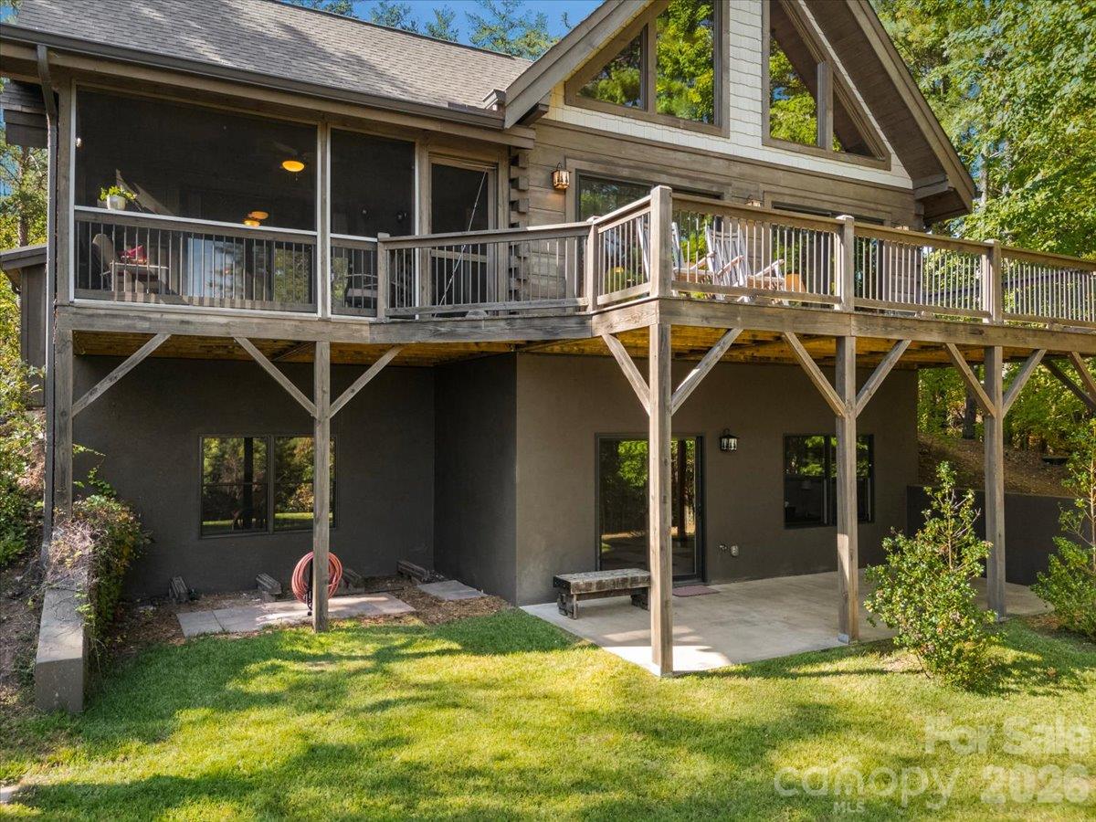 1016 Horizon Trail Property Photo 10