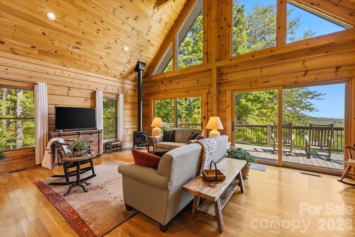 1016 Horizon Trail Property Photo 24