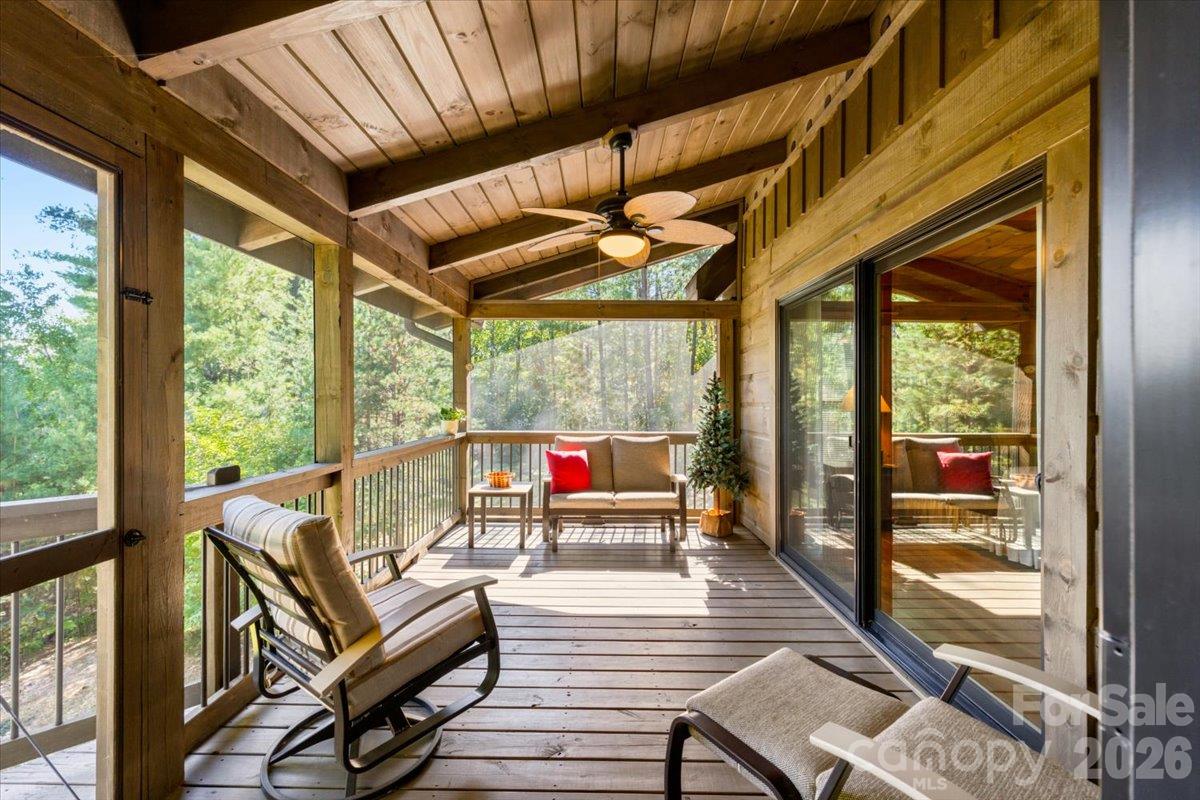 1016 Horizon Trail Property Photo 31